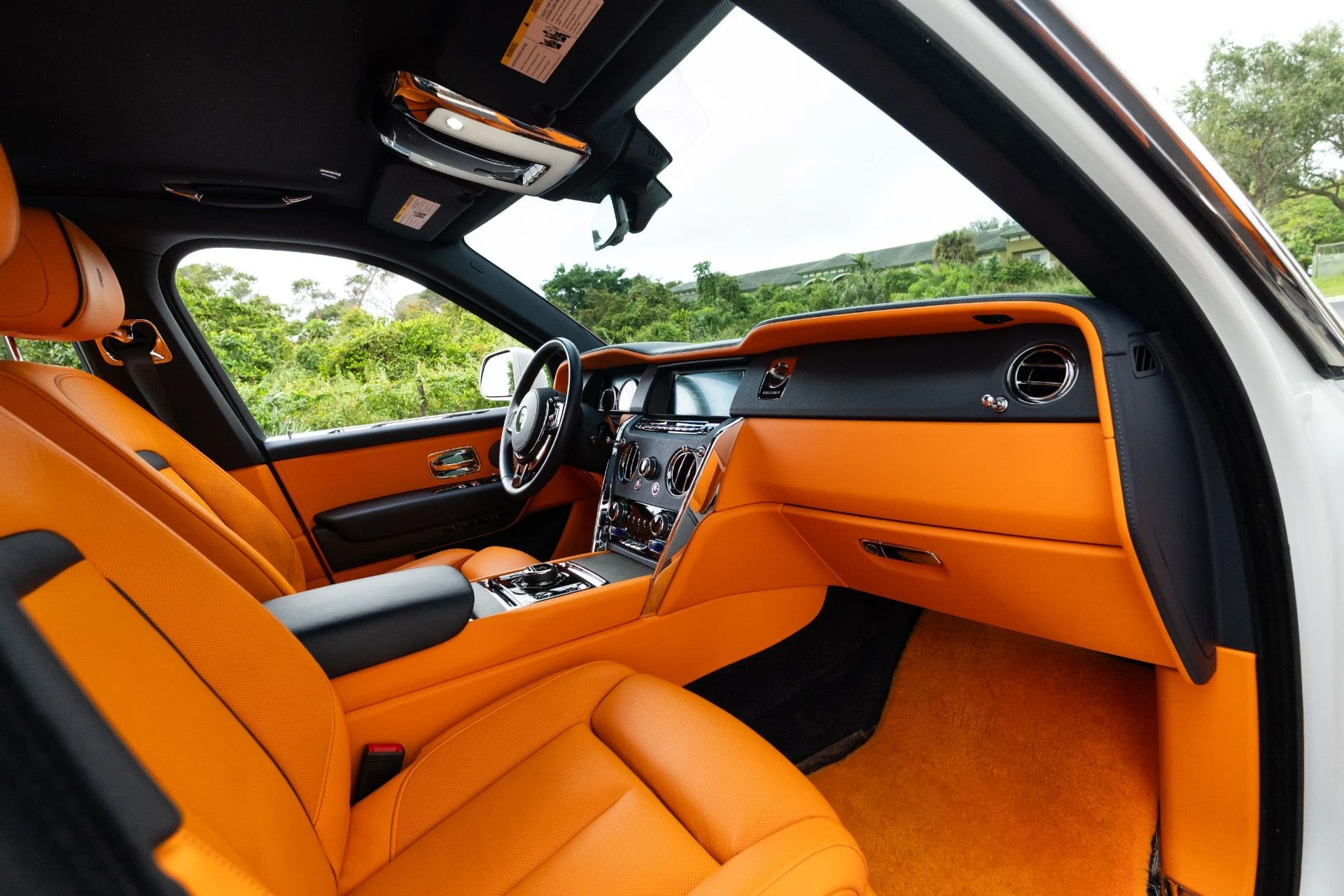 mph066_1747647929_Used_2023_Rolls_Royce_Cullinan_1766776442_fe5d363436