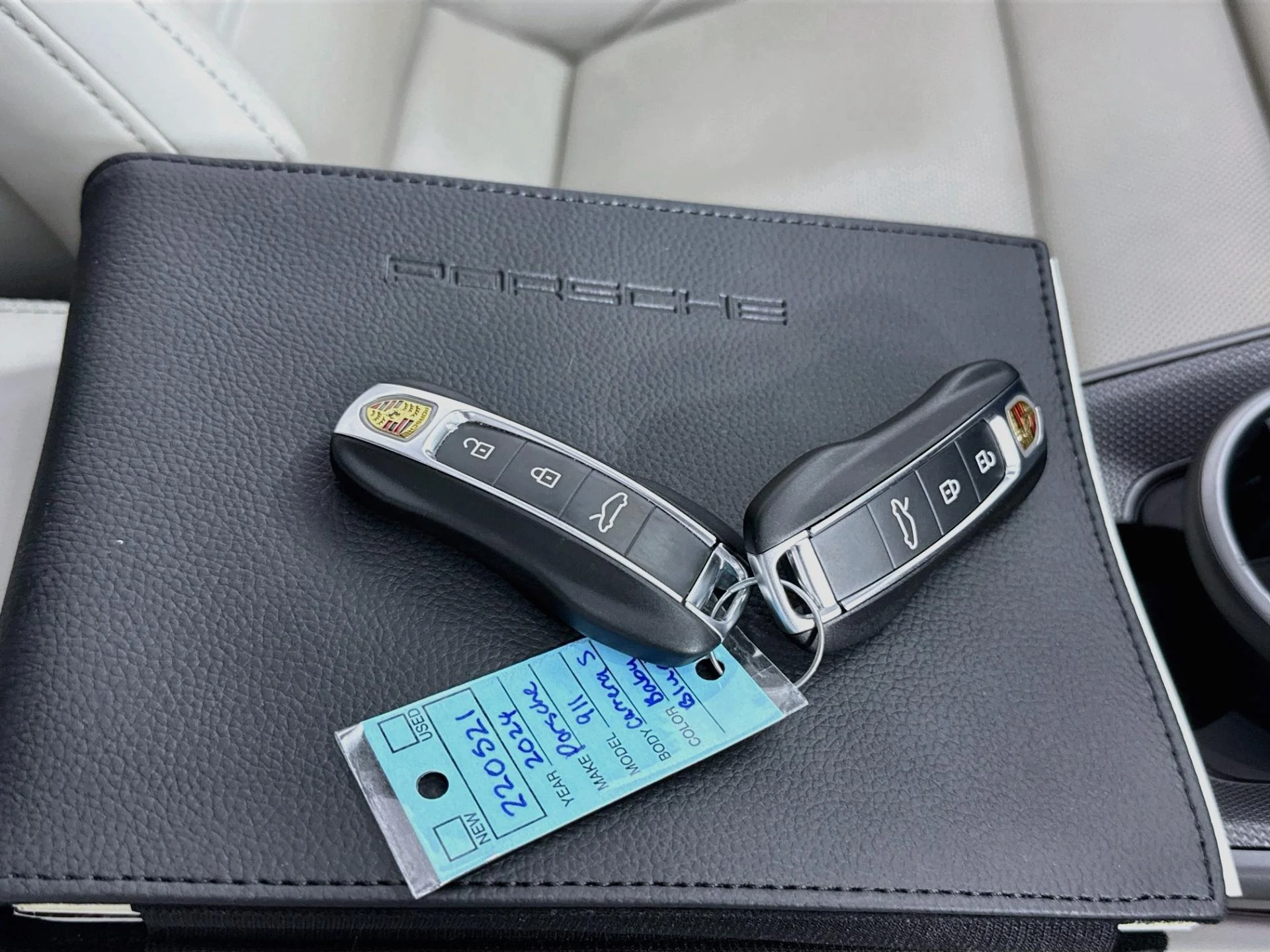 mph066_175081316_Used_2024_Porsche_911_Carrera_S_1790808468_73ecdda961