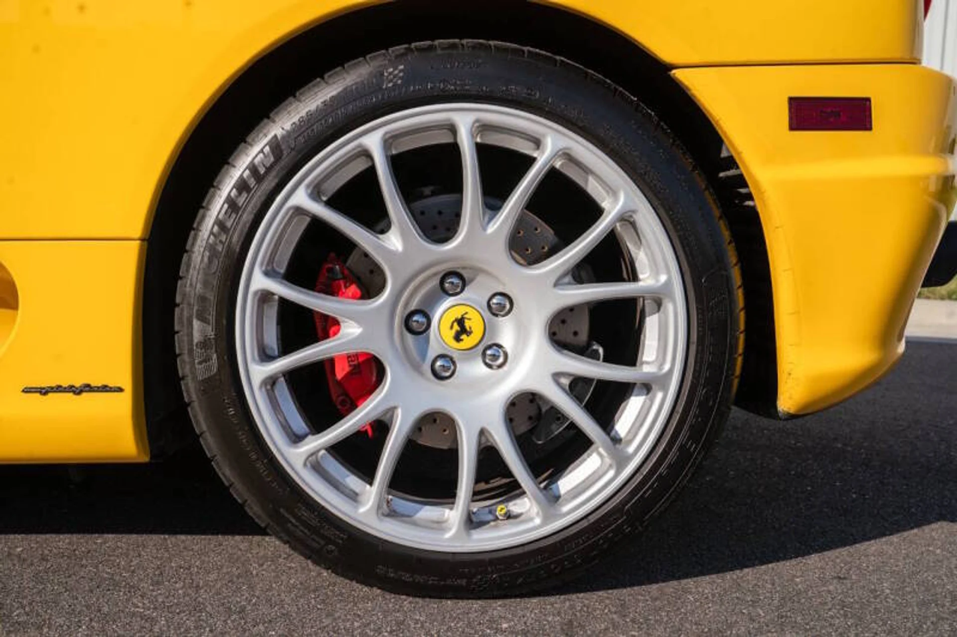 mph066_1780019780_2002_ferrari_360_spider_base_2dr_convertible_beeb7727ac