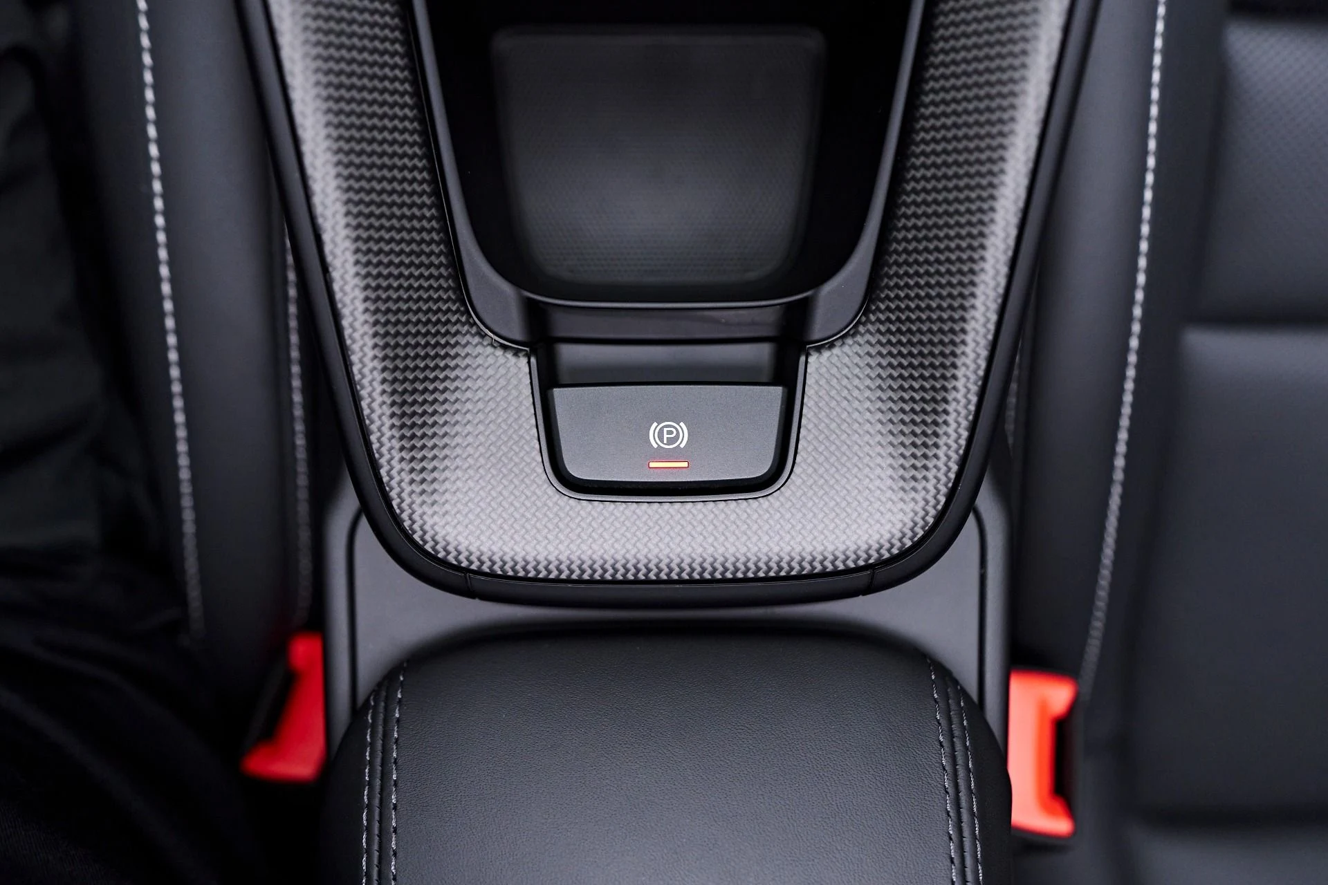 mph066_1786750170_Used_2025_Porsche_911_Carrera_4_GTS_1755103628_16f794fcaf