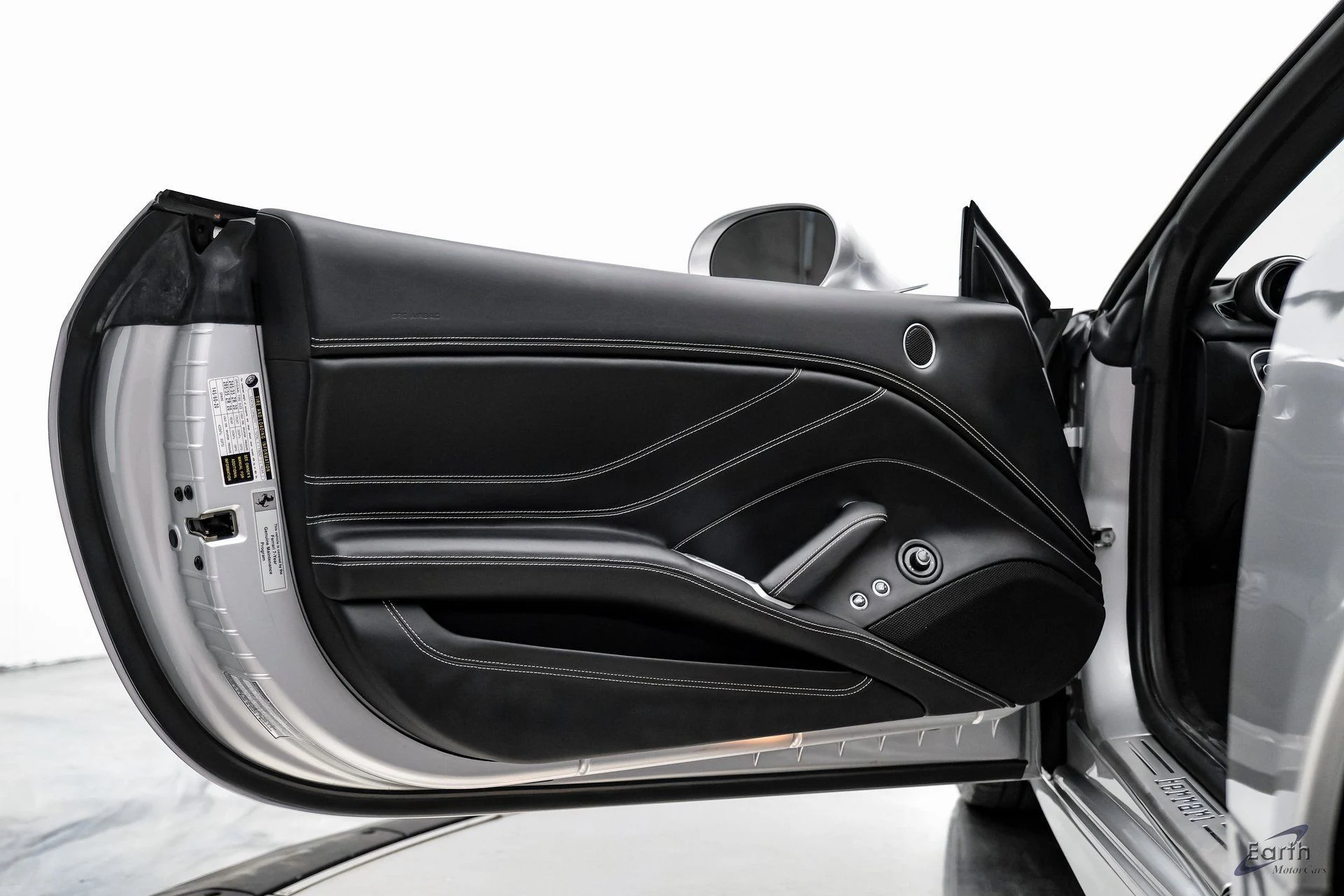 mph066_1838832230_d0e3e6e999caa274e4d8d6fa4dfdf088x_40d2e00cc8