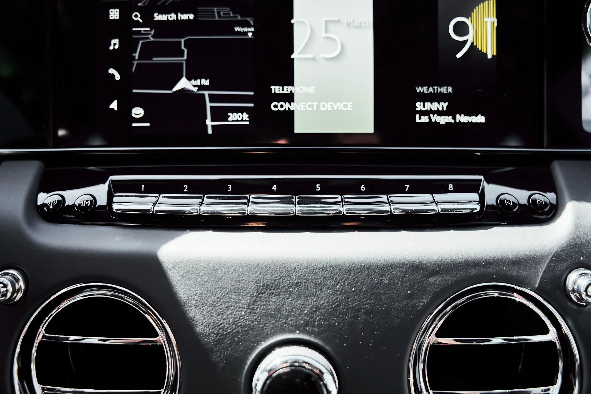 mph066_1917075652_Used_2026_Rolls_Royce_Cullinan_1774544580_e834f93bf0