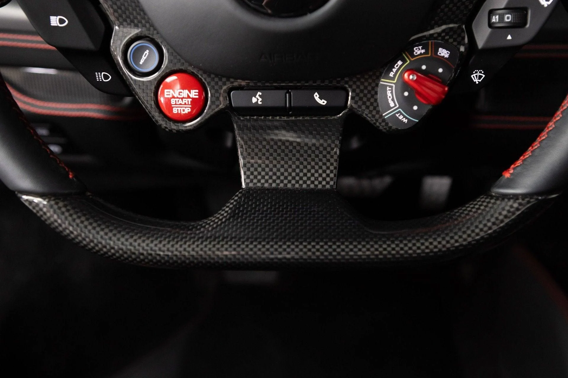 mph066_1937524590_Used_2020_Ferrari_F8_Tributo_1777367322_995d1ac5d9