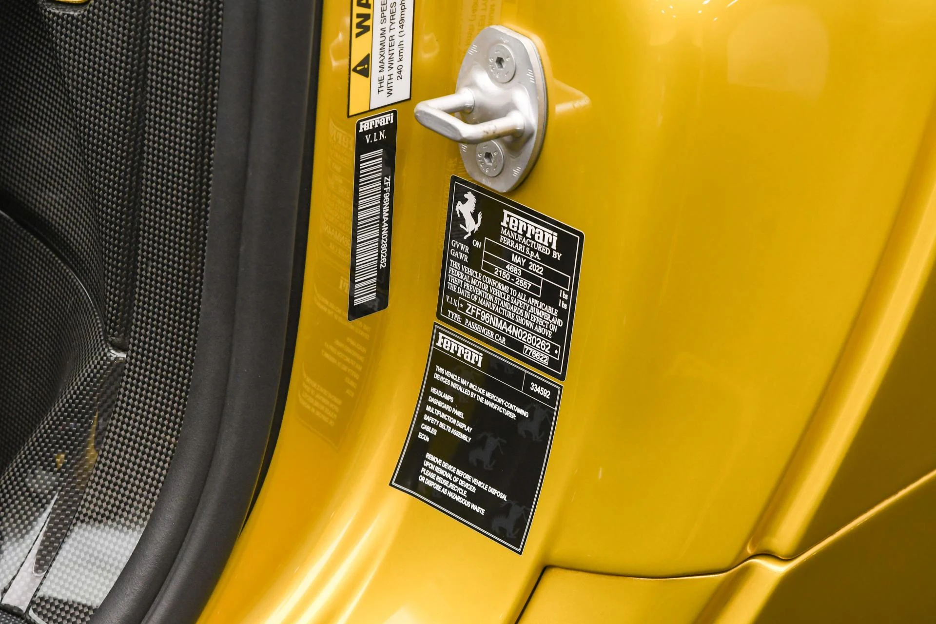 mph066_2014066495_Used_2022_Ferrari_SF_90_Spider_1755677401_d53df00d68