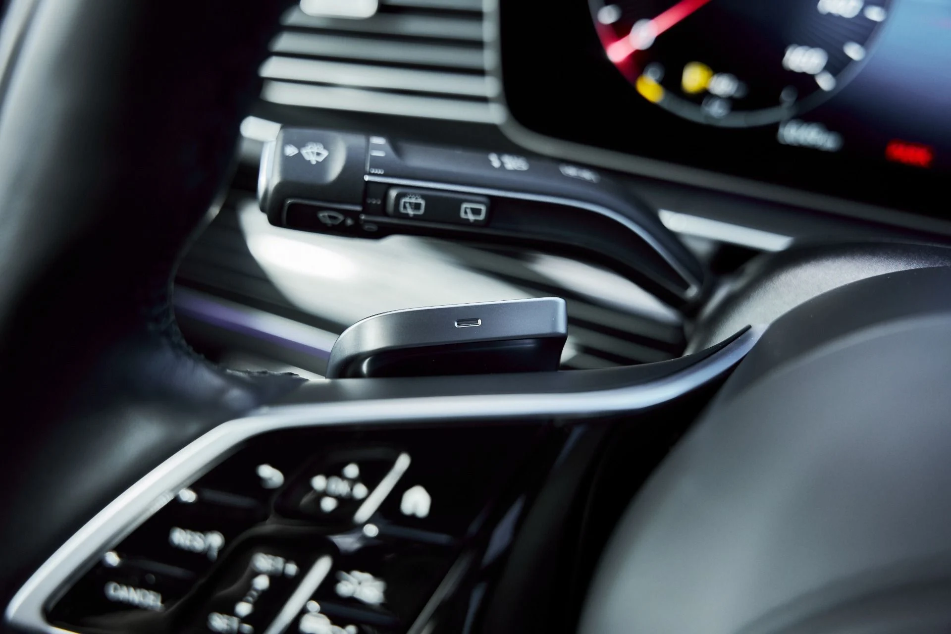 mph066_2029642598_Used_2024_Mercedes_Benz_GLS_Maybach_GLS_600_1773530638_e0f55c618f