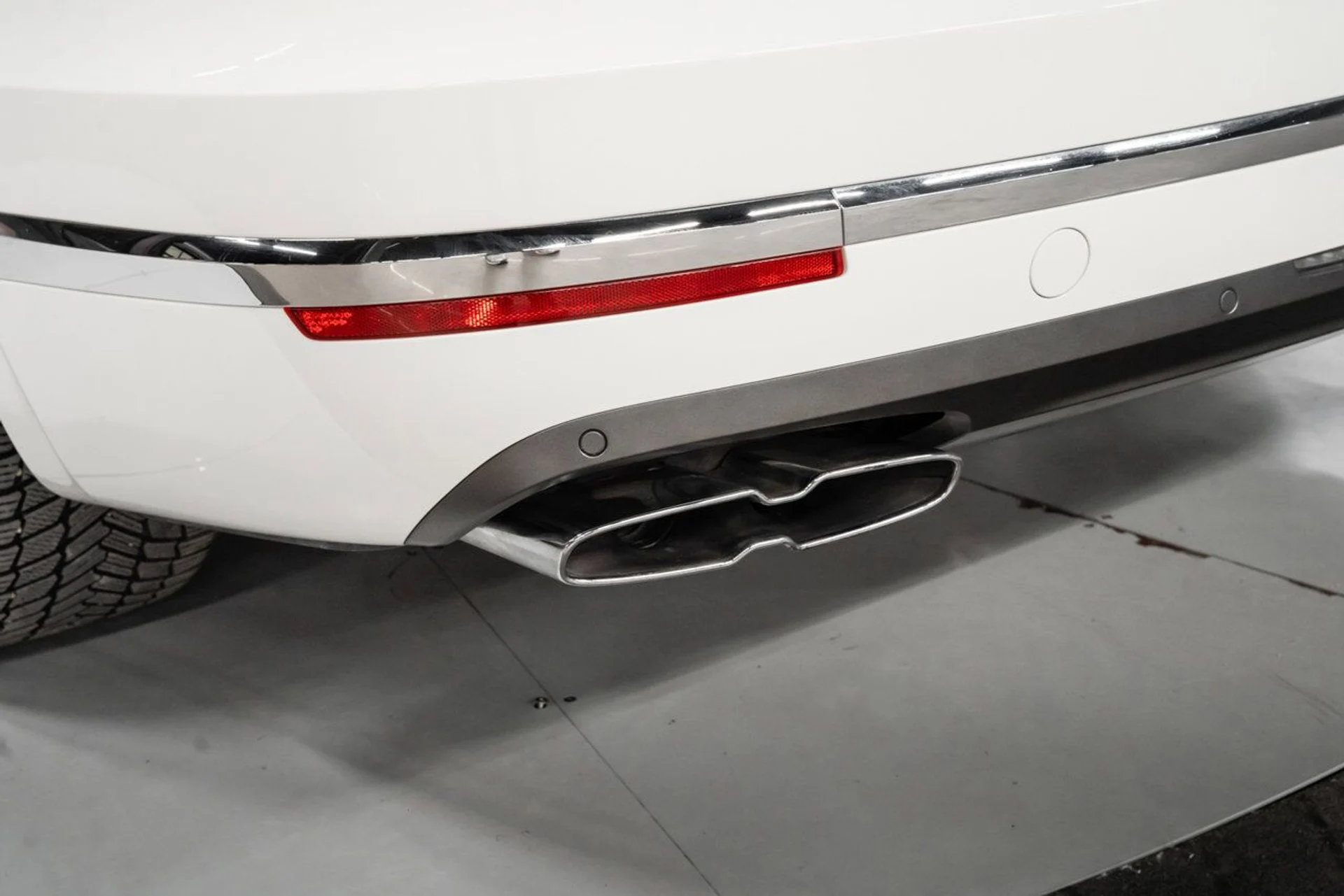 mph066_2029830412_bentley_bentayga_2019_b55eb7ee2a