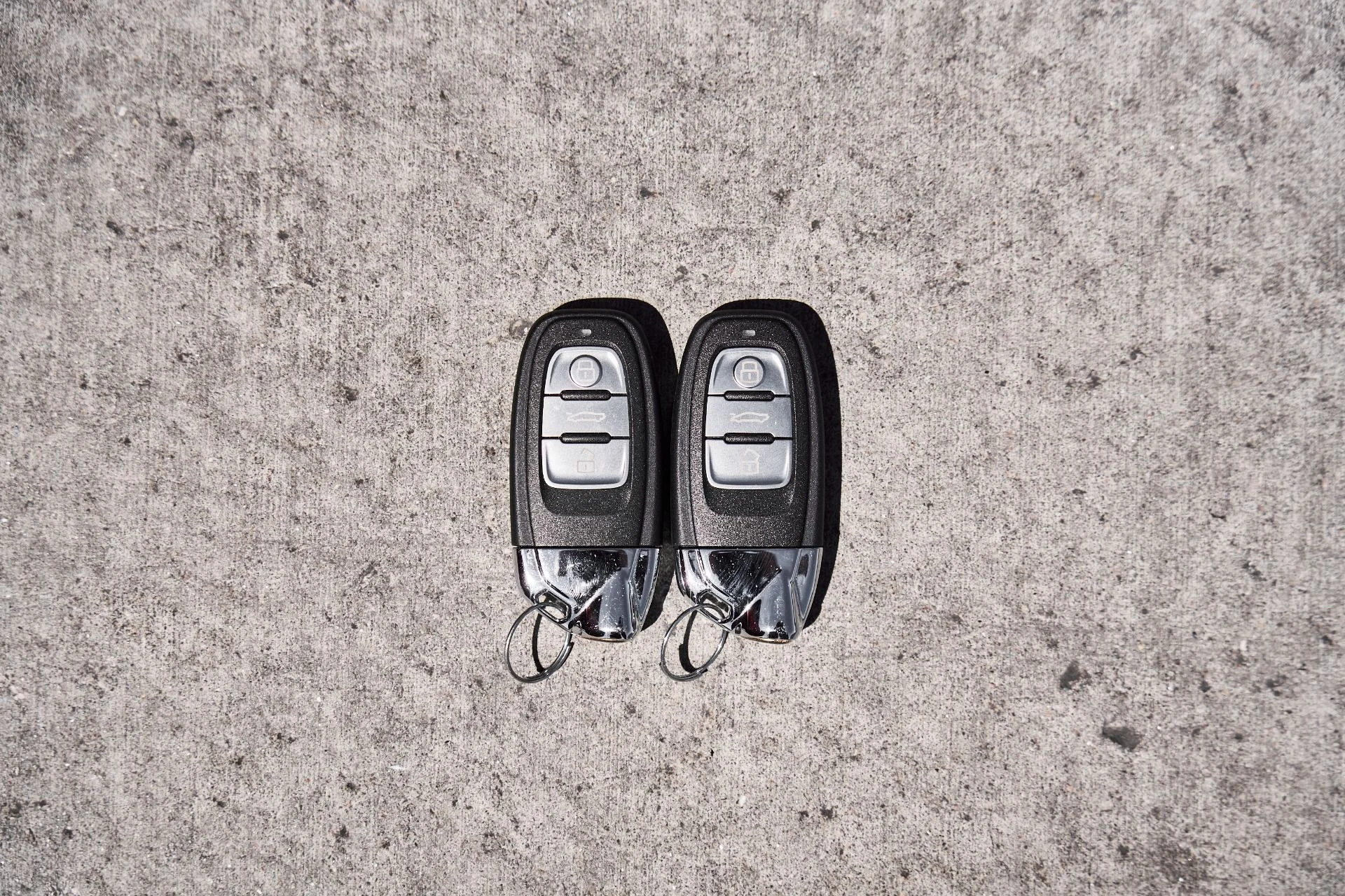 mph066_2067391629_Used_2023_Lamborghini_Huracan_EVO_Base_1776733499_3715a4c7dc