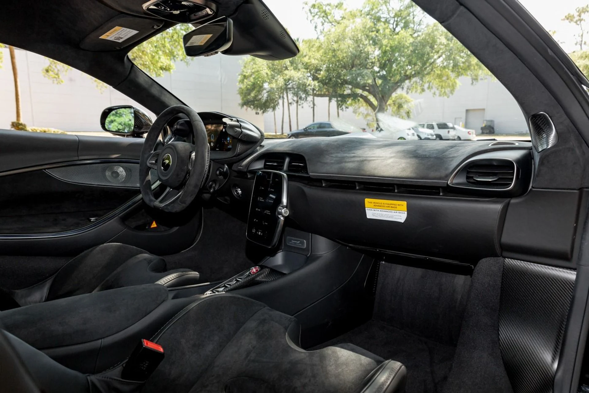 mph066_2098884139_396_p67_l_ec937850f7