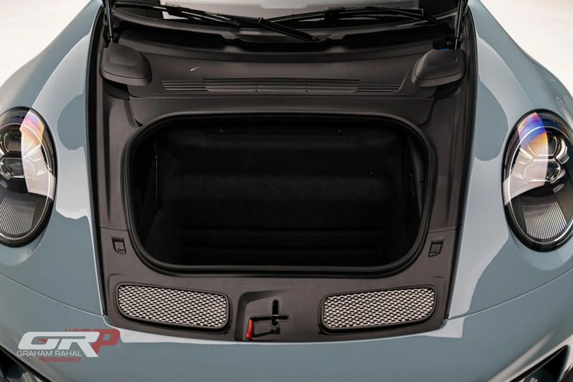 mph066_2129913549_74_E14772_1807_4_BDB_85_B4_267_D2542_C6_B3_221365d1ac