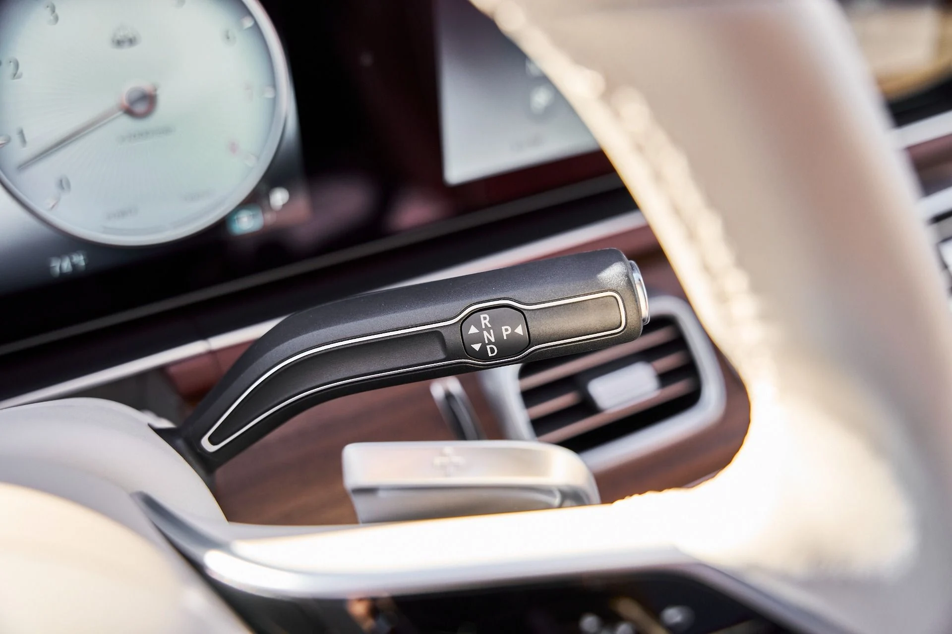 mph066_2150344762_Used_2026_Mercedes_Benz_GLS_Maybach_GLS_600_1772593271_382c0d626b