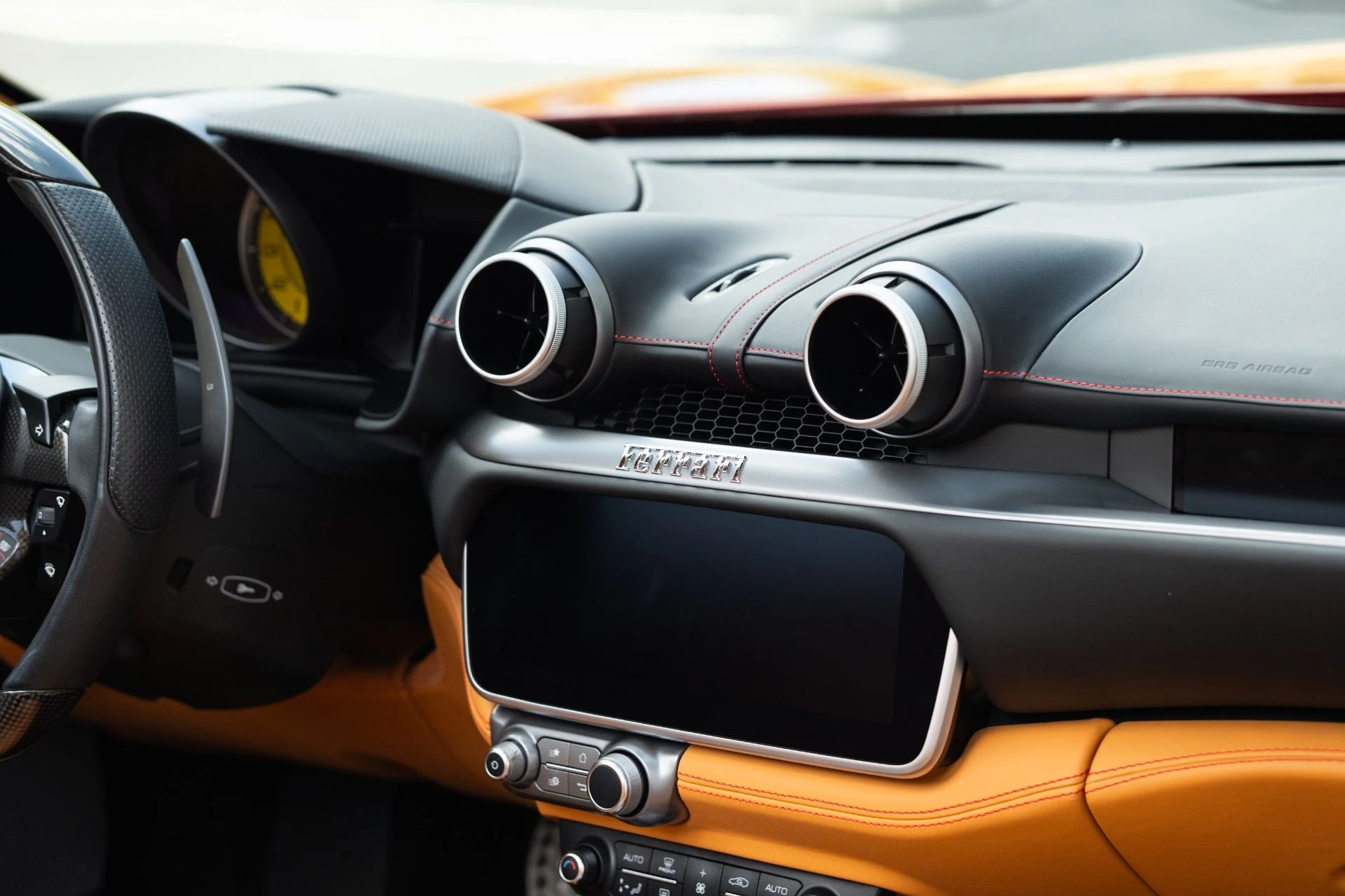 mph066_2157838403_Used_2023_Ferrari_Portofino_M_1770869852_ad153bf011