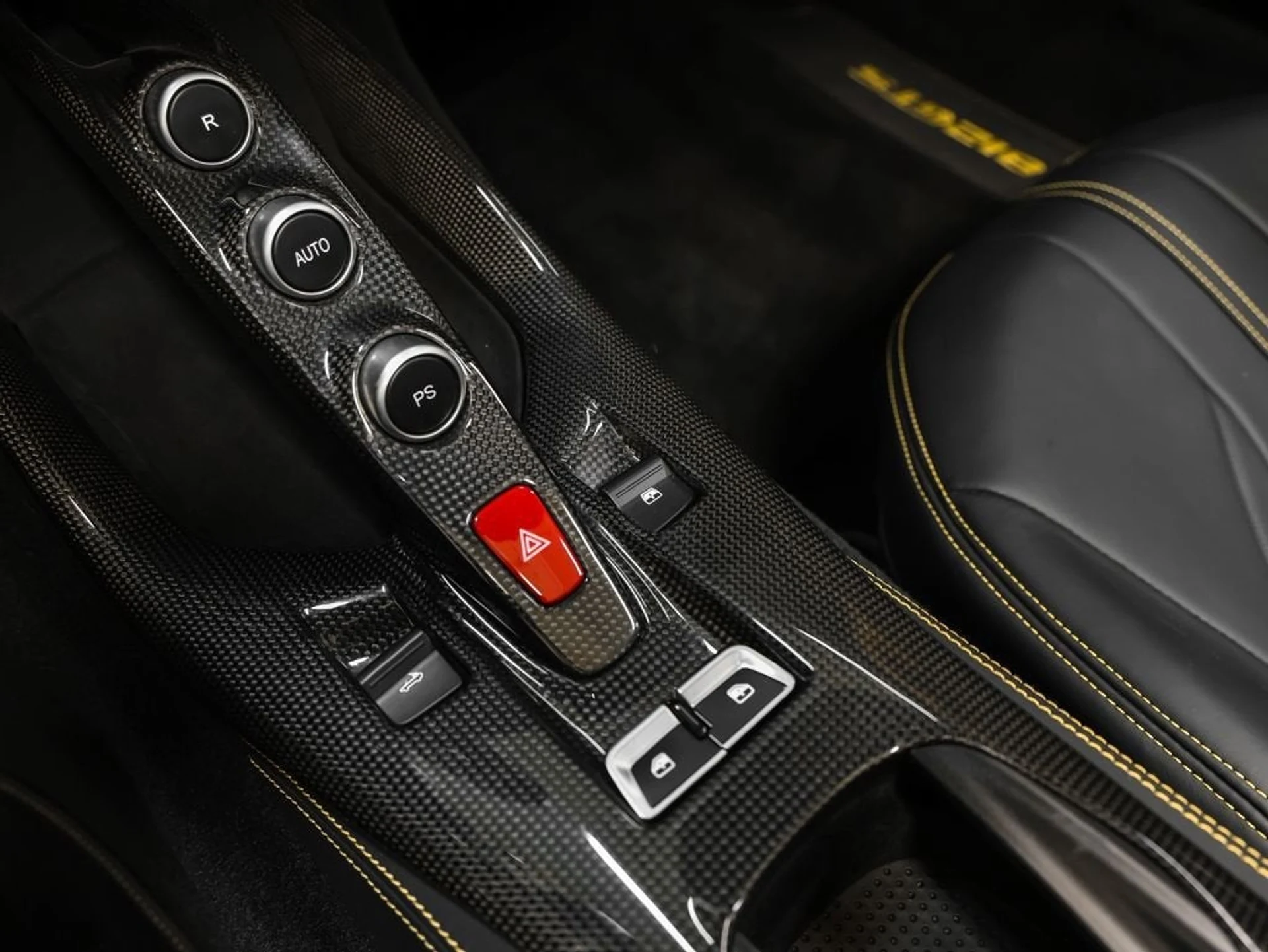 mph066_2189578485_67_fb986a0956