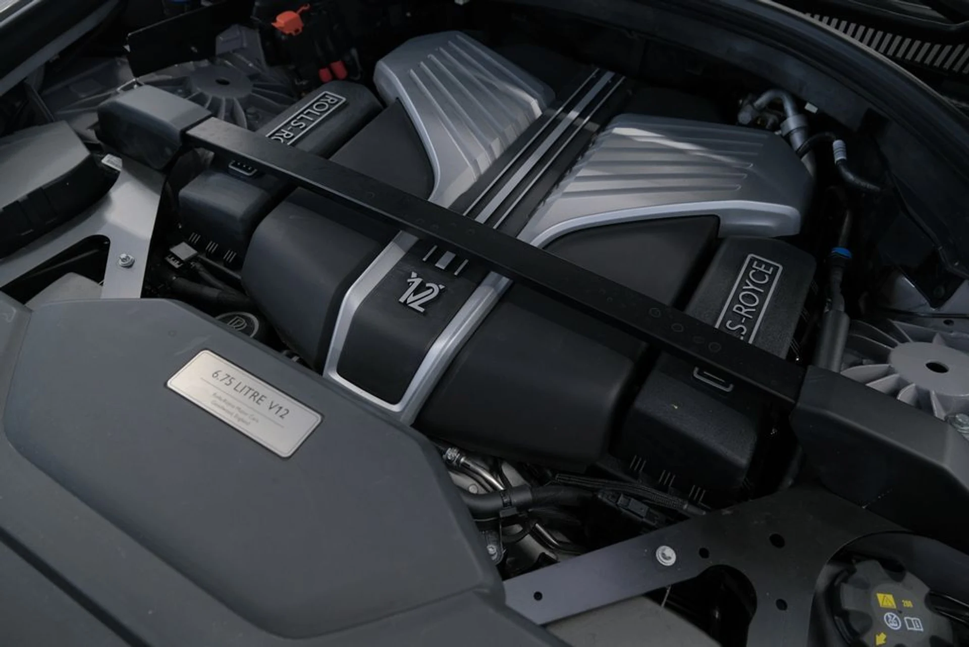 mph066_2279453387_43c269b3f0556dbf3663a1664b93b055_cf7f98a71d