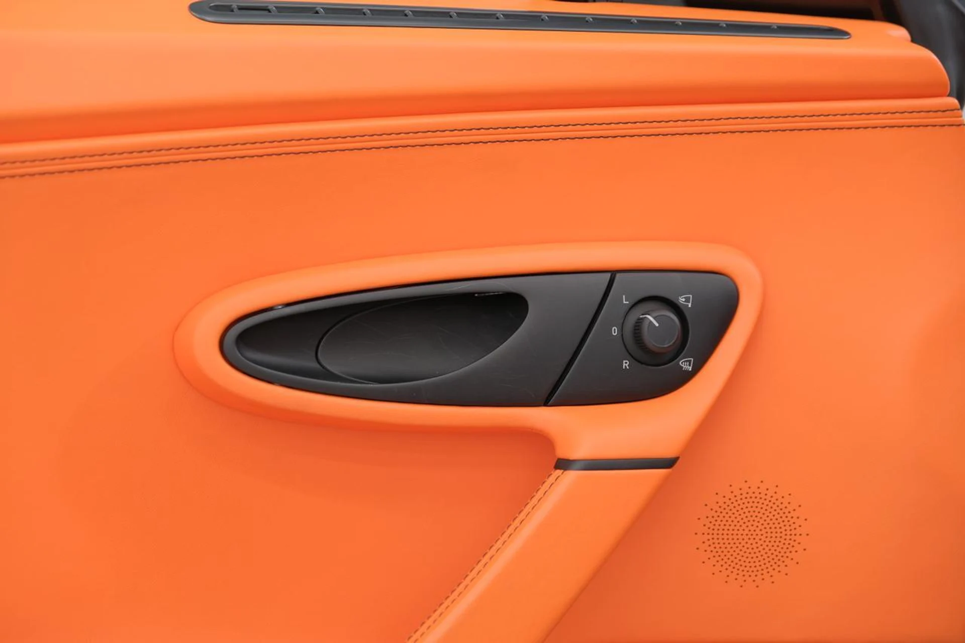 mph066_2289286926_f49b9d64ea0d3417c23fcdf51f3d6c1c_7150b9f259