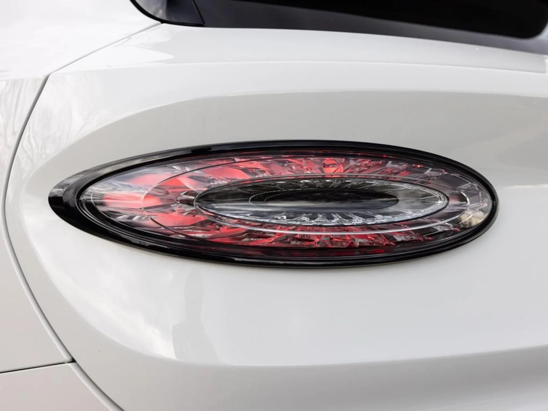 mph066_2293665655_480417655_69442340815a036f0aabfc45_6350072da7