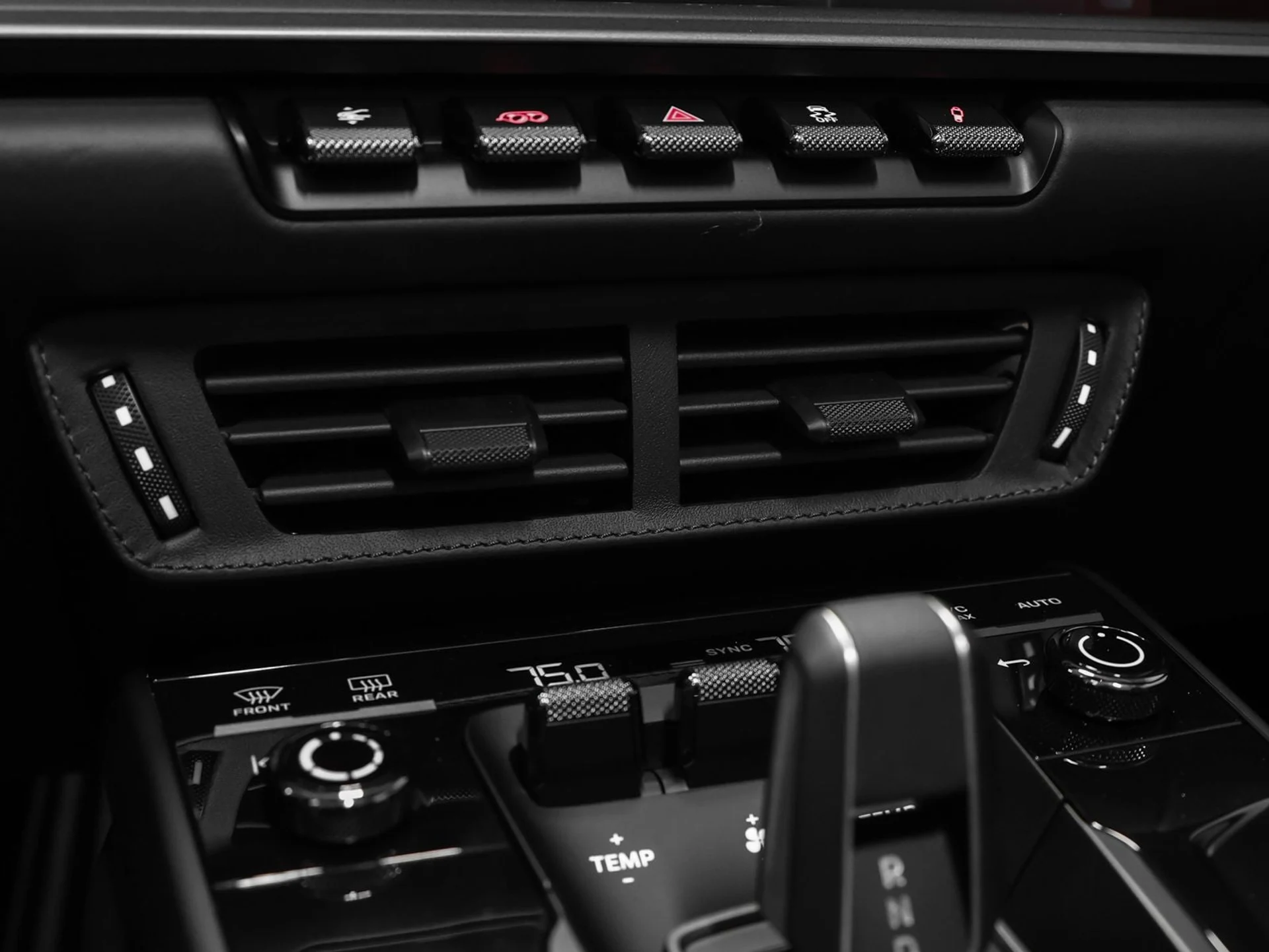 mph066_2303738836_67_cd71cd4188