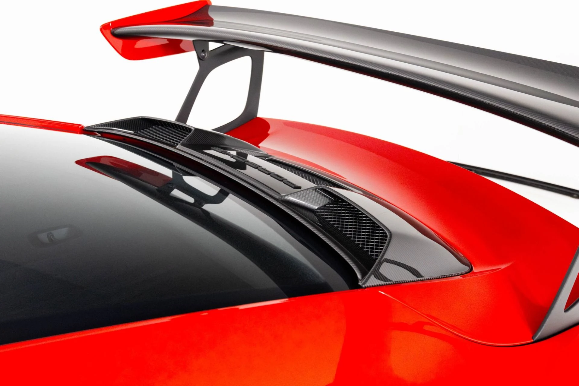 mph066_2321859804_Used_2019_Porsche_911_GT_2_RS_1761868508_8f804d22ef