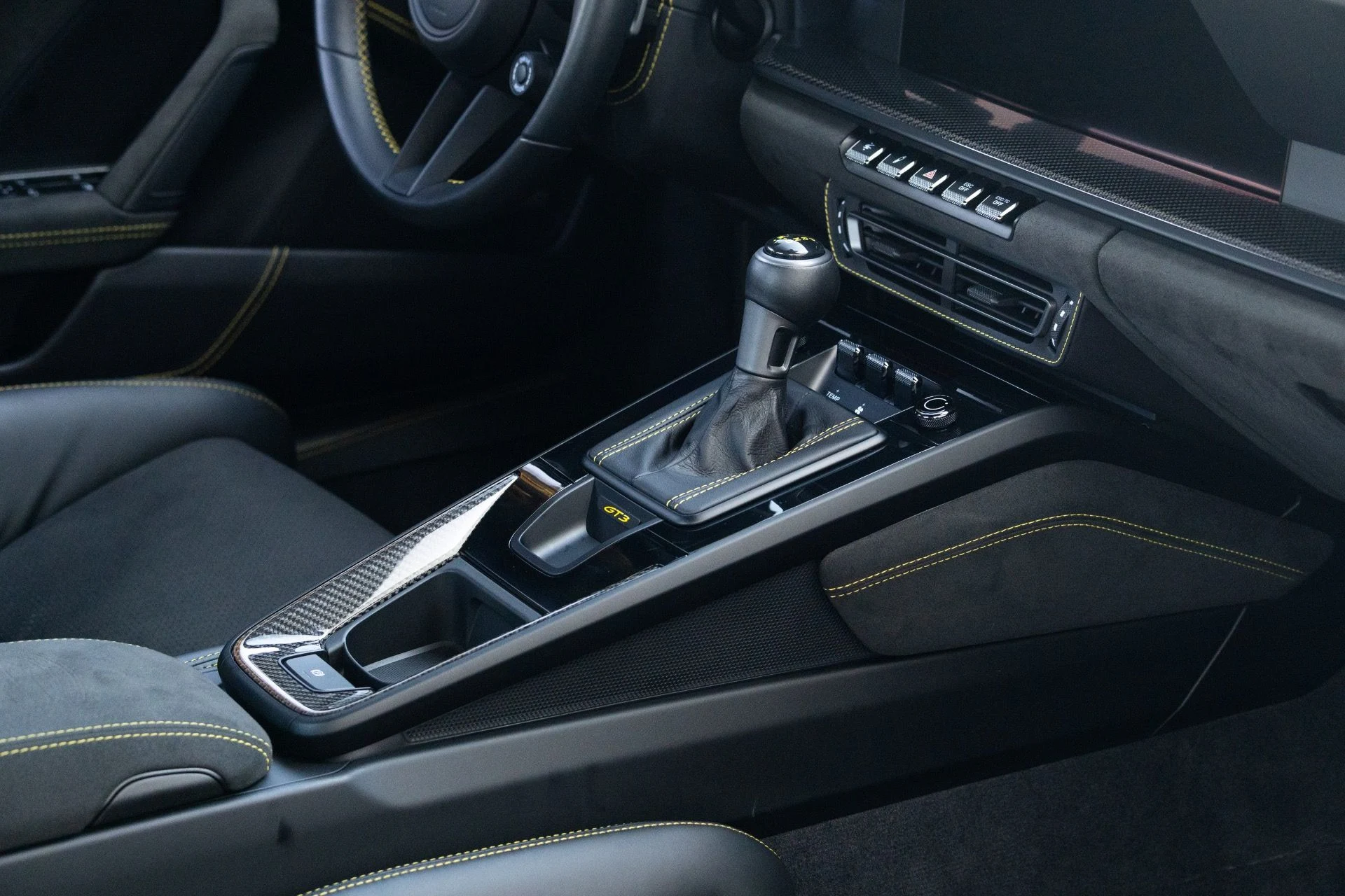 mph066_2334388274_Used_2023_Porsche_911_GT_3_1777402484_c02bf5cb13