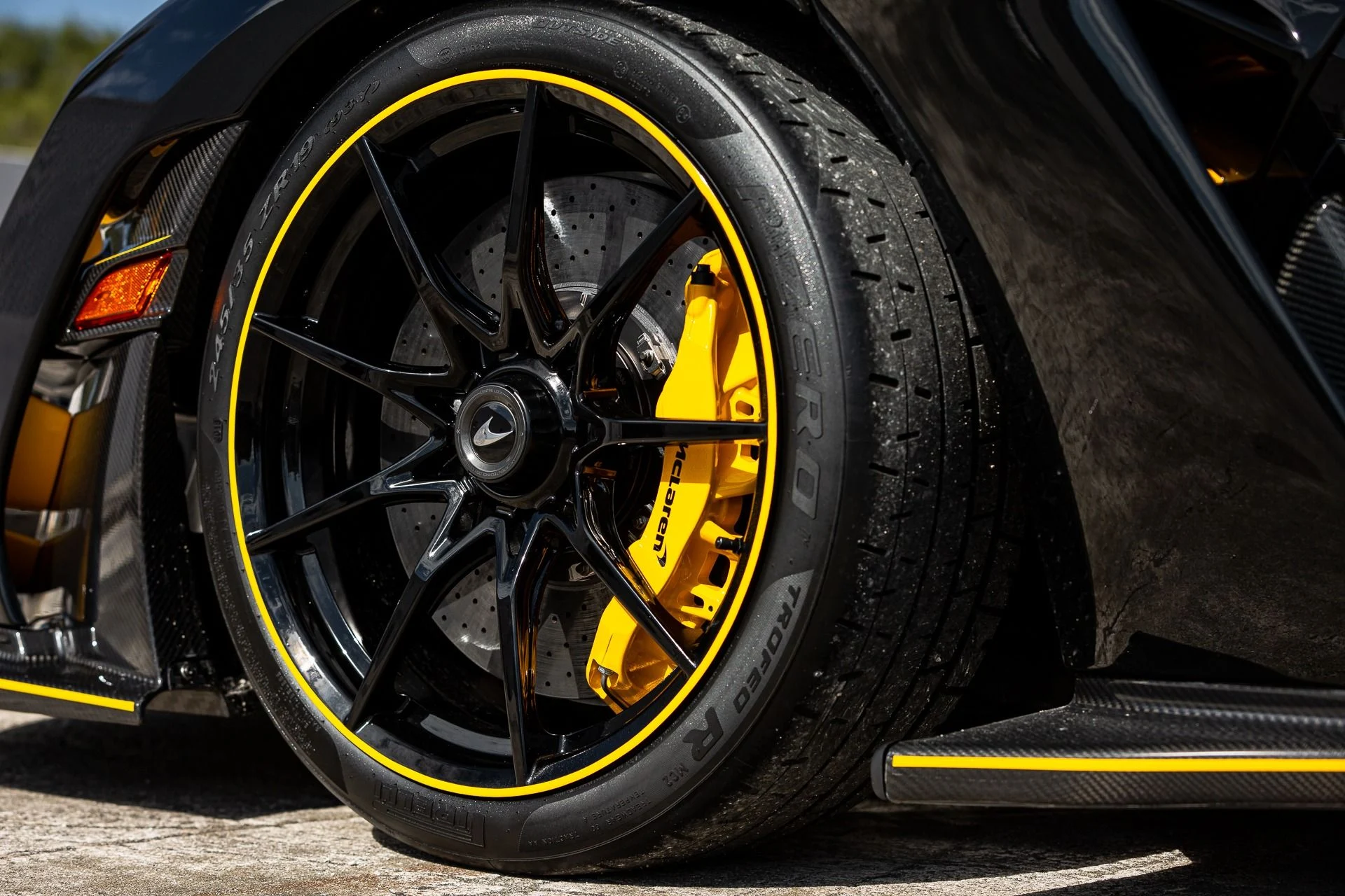 mph066_2368776980_131_p67_l_f221d30d83