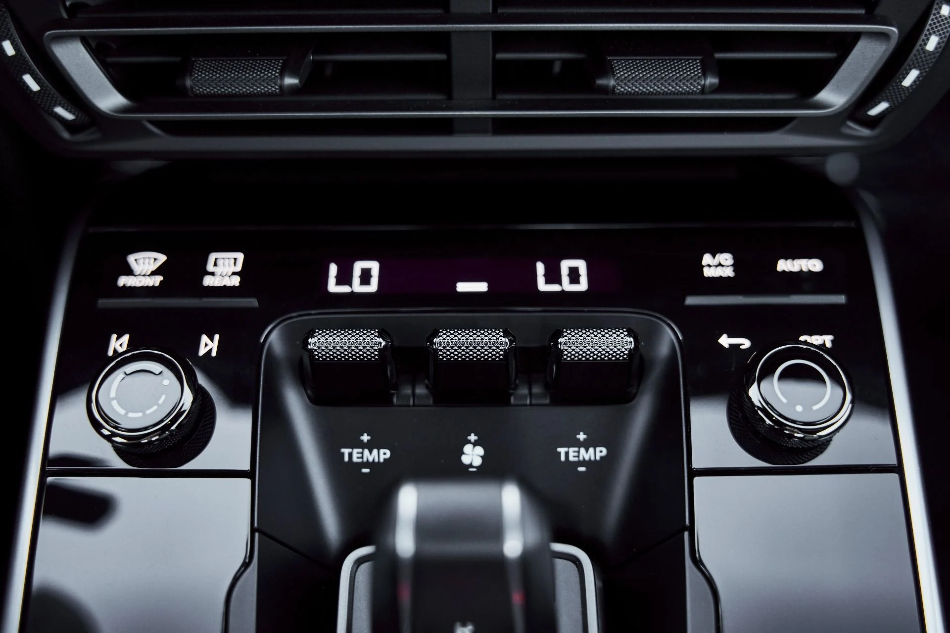 mph066_2402975231_Used_2023_Porsche_911_Turbo_S_1774404099_fe60df35a3