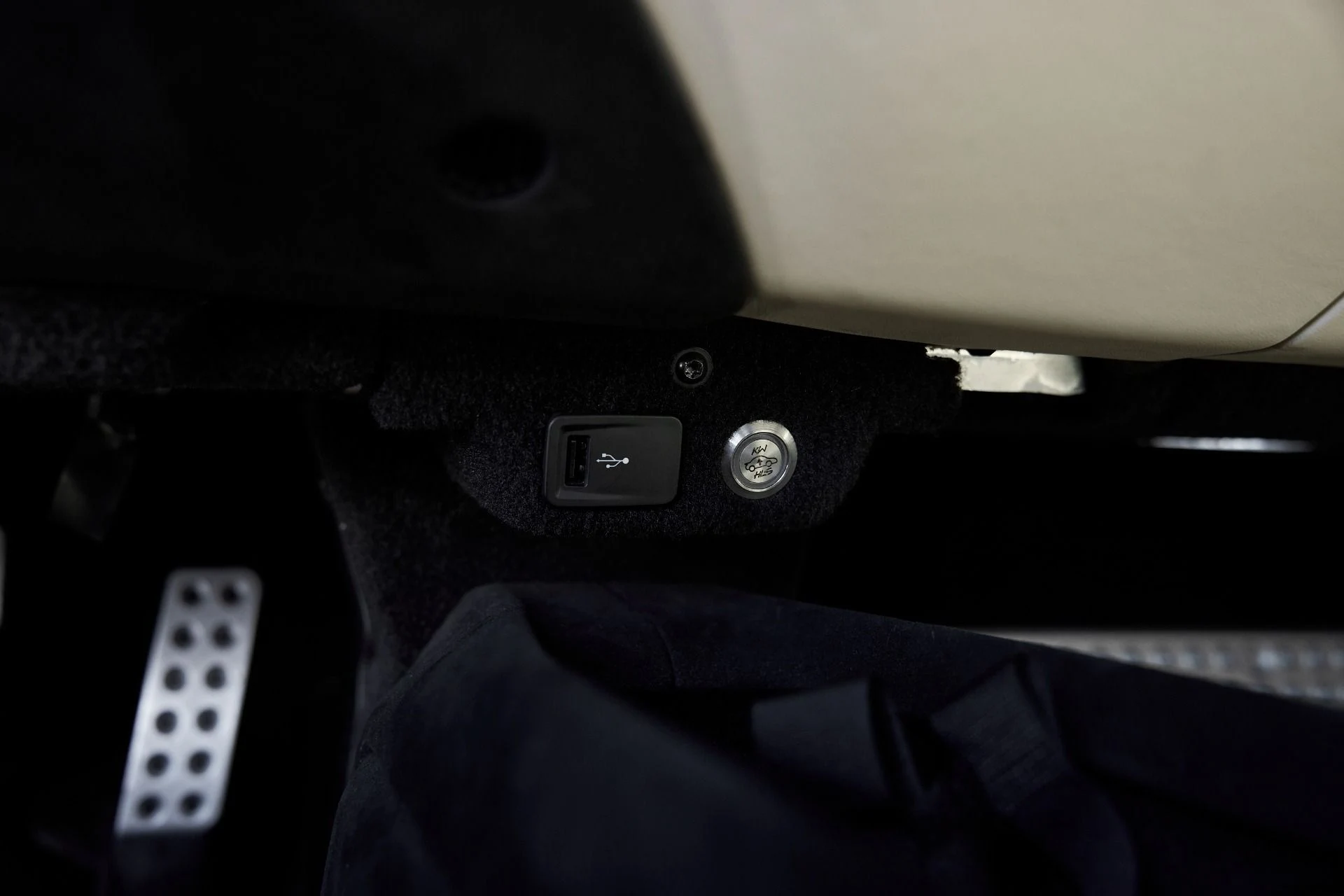 mph066_2411374285_Used_2022_Ferrari_SF_90_Stradale_Base_1760227068_9f2aa6999f