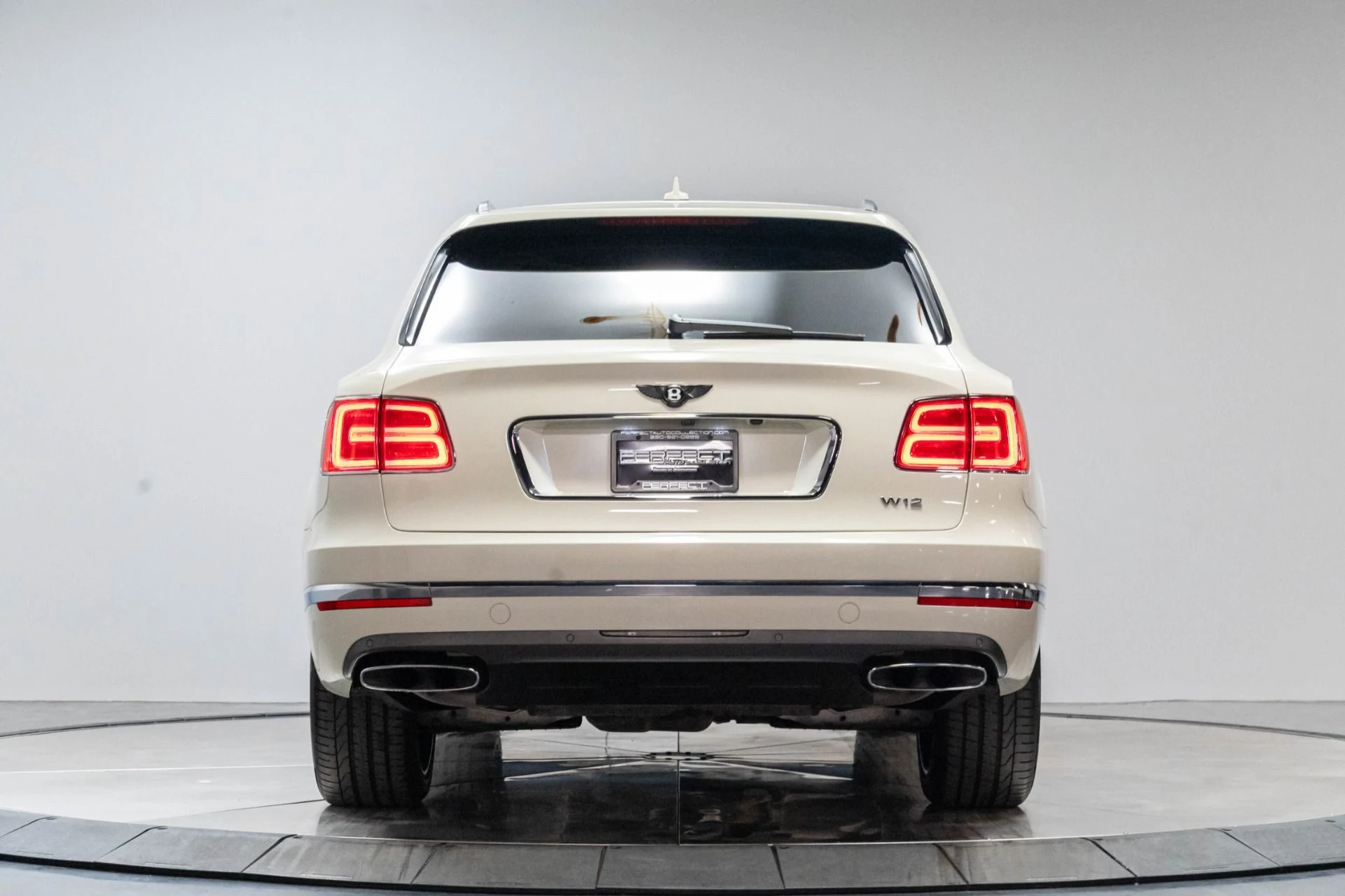 mph066_2421178822_Used_2017_Bentley_Bentayga_W12_1787159716_12fe359cf4