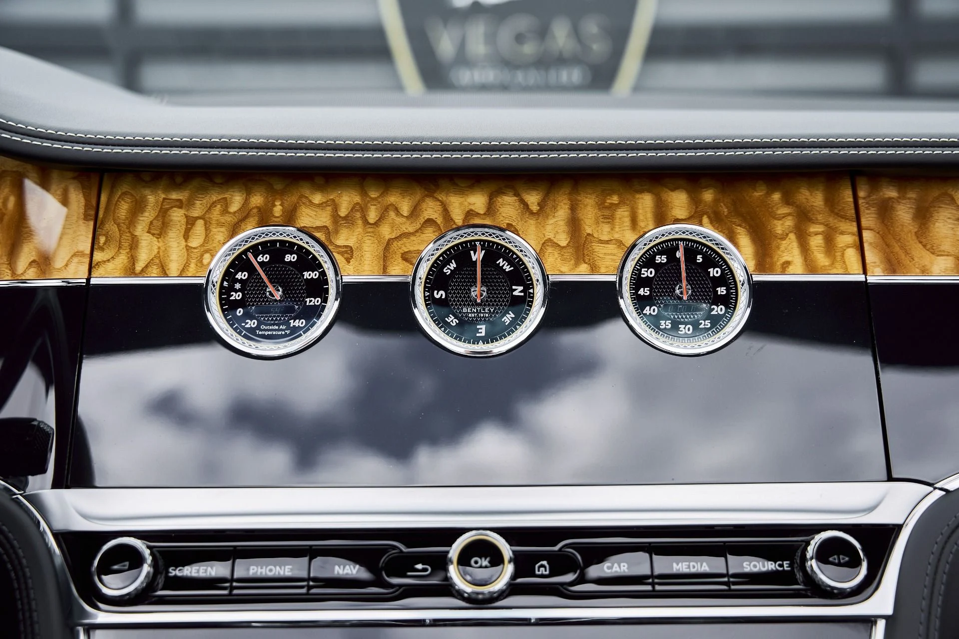 mph066_2458663961_Used_2022_Bentley_Continental_GT_V8_1766800452_6f6916ddac