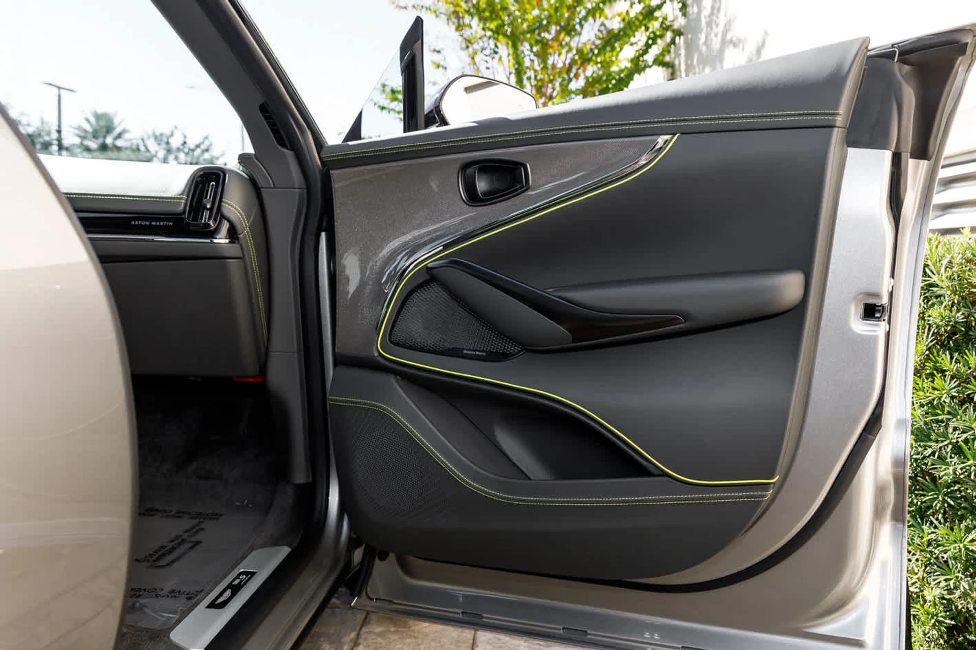 mph066_2475300512_67_0f21ad5e17