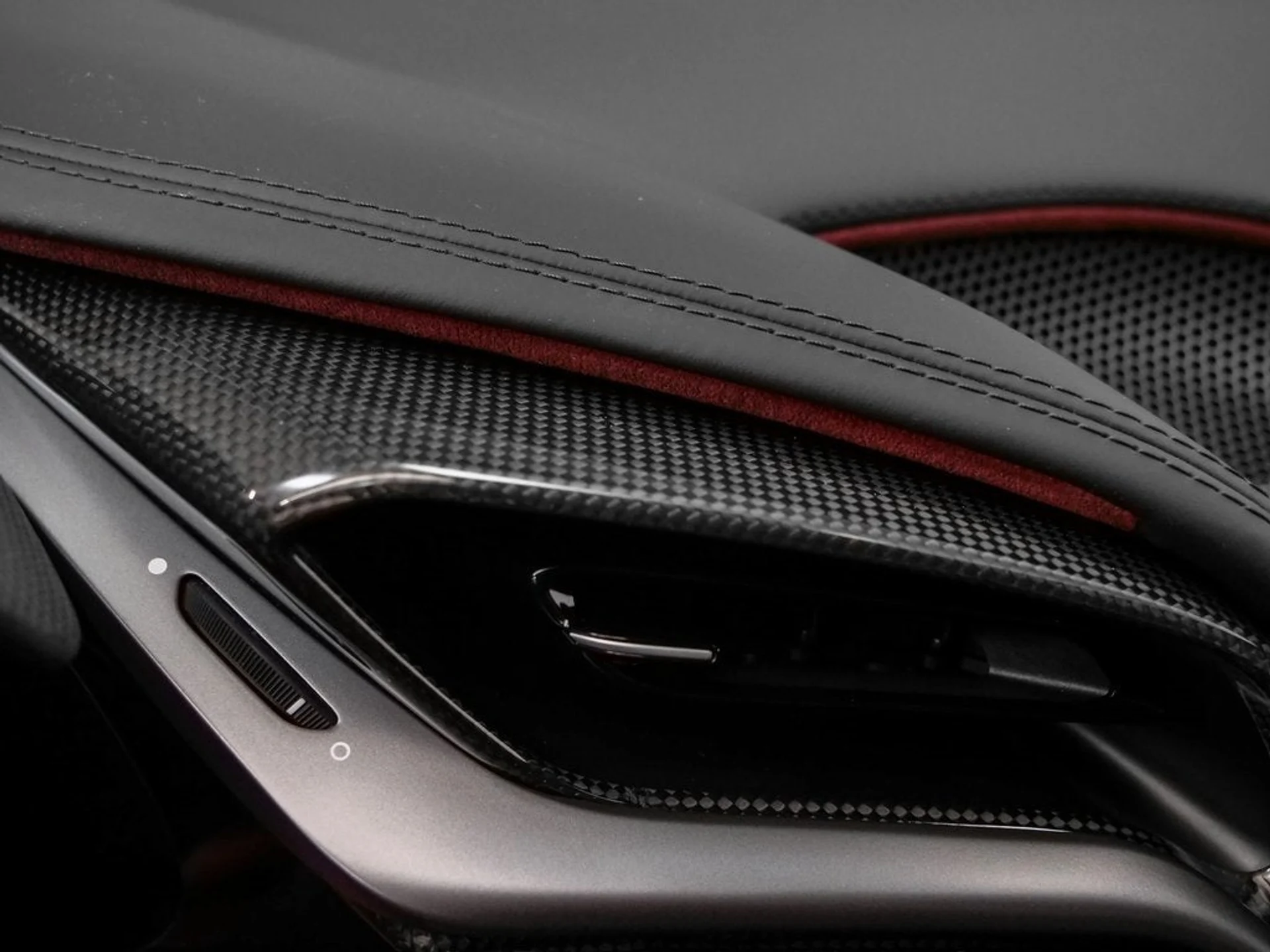 mph066_2507556129_67_0506627cf0