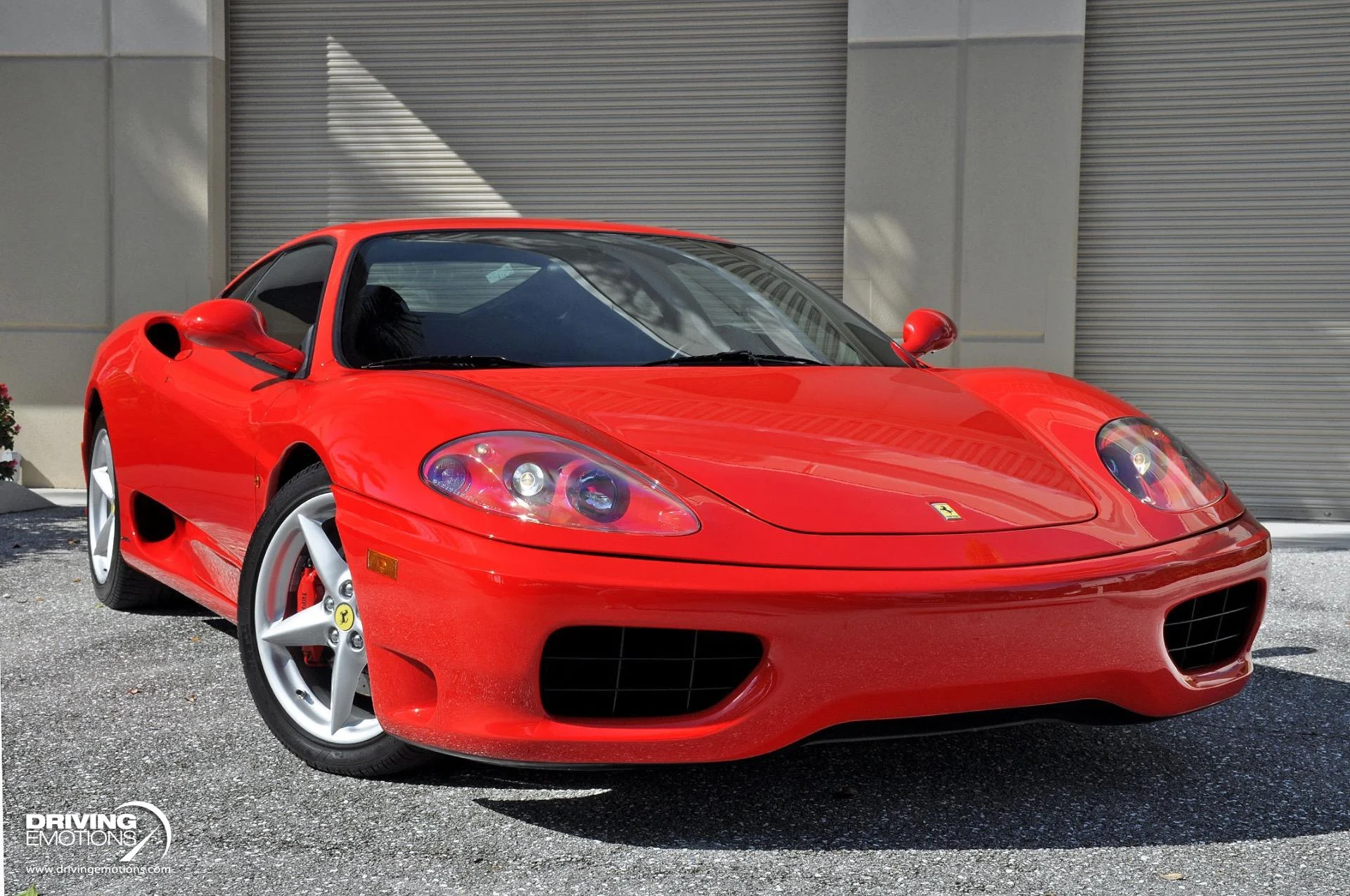 mph066_2540259815_824_p67_l_9d12c6933a