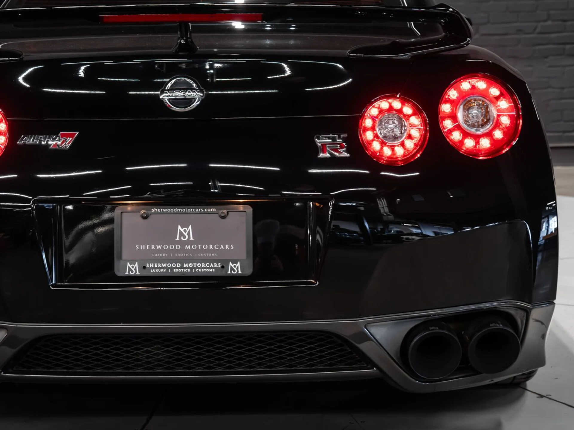 mph066_2545679636_nissan_gt_r_2009_8d304ed9db