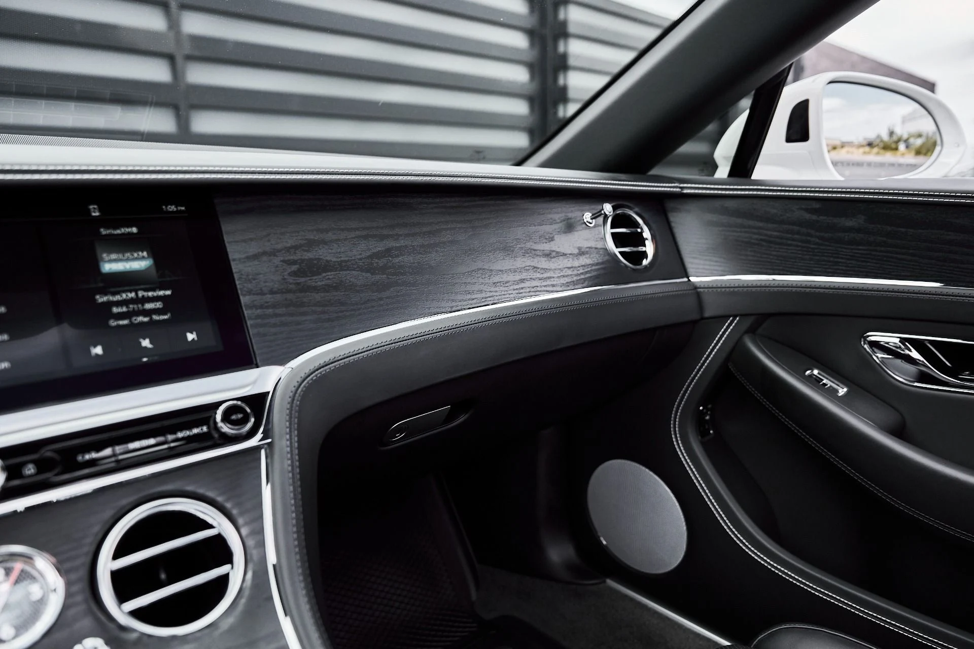 mph066_2585379630_Used_2020_Bentley_Continental_GT_V8_1777078822_b6fbf12f18