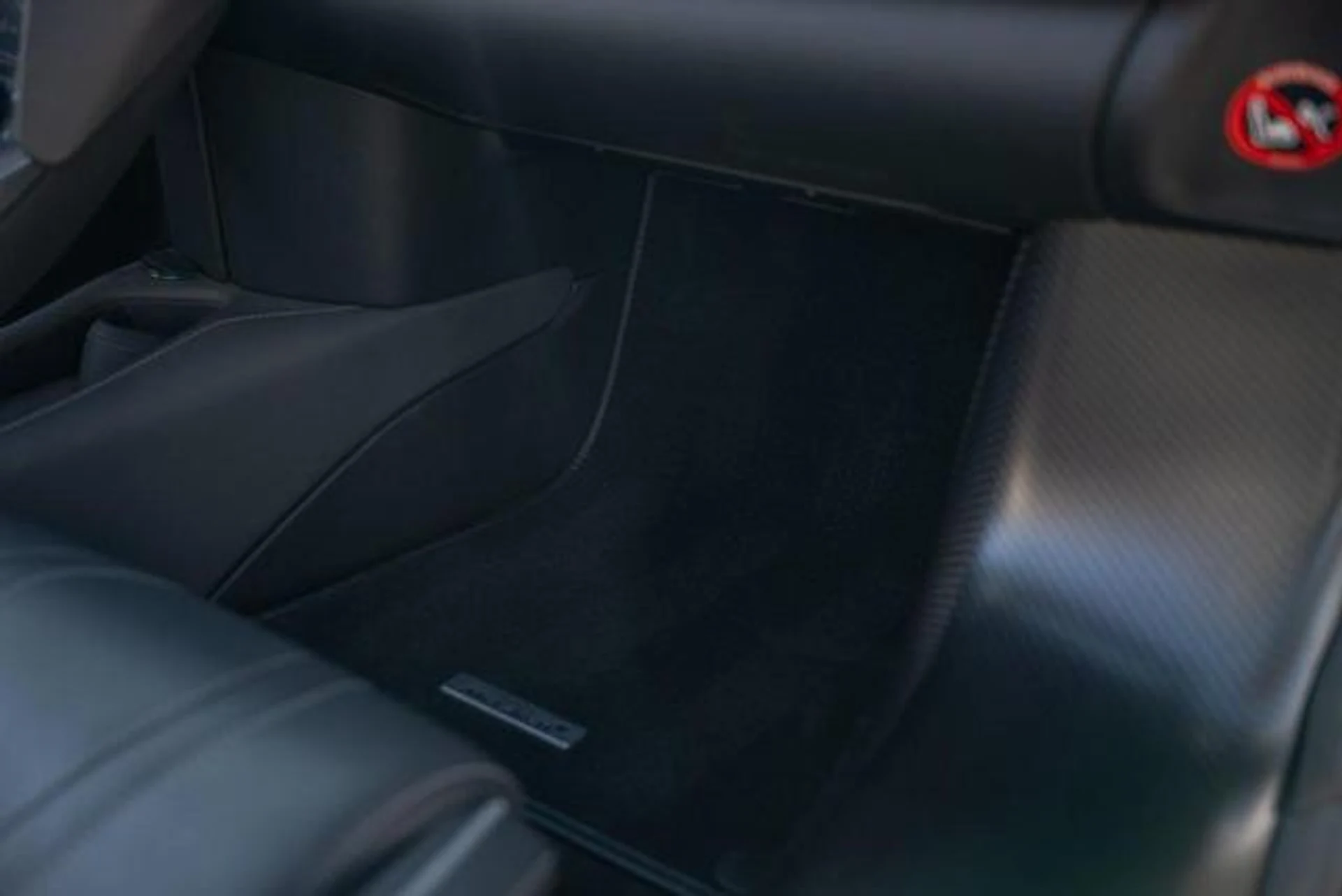 mph066_261434924_p_Ke_YS_4tcj6_LS_Tmm_Zn_Sz_M1ovt_De_M_e8c2a87fad