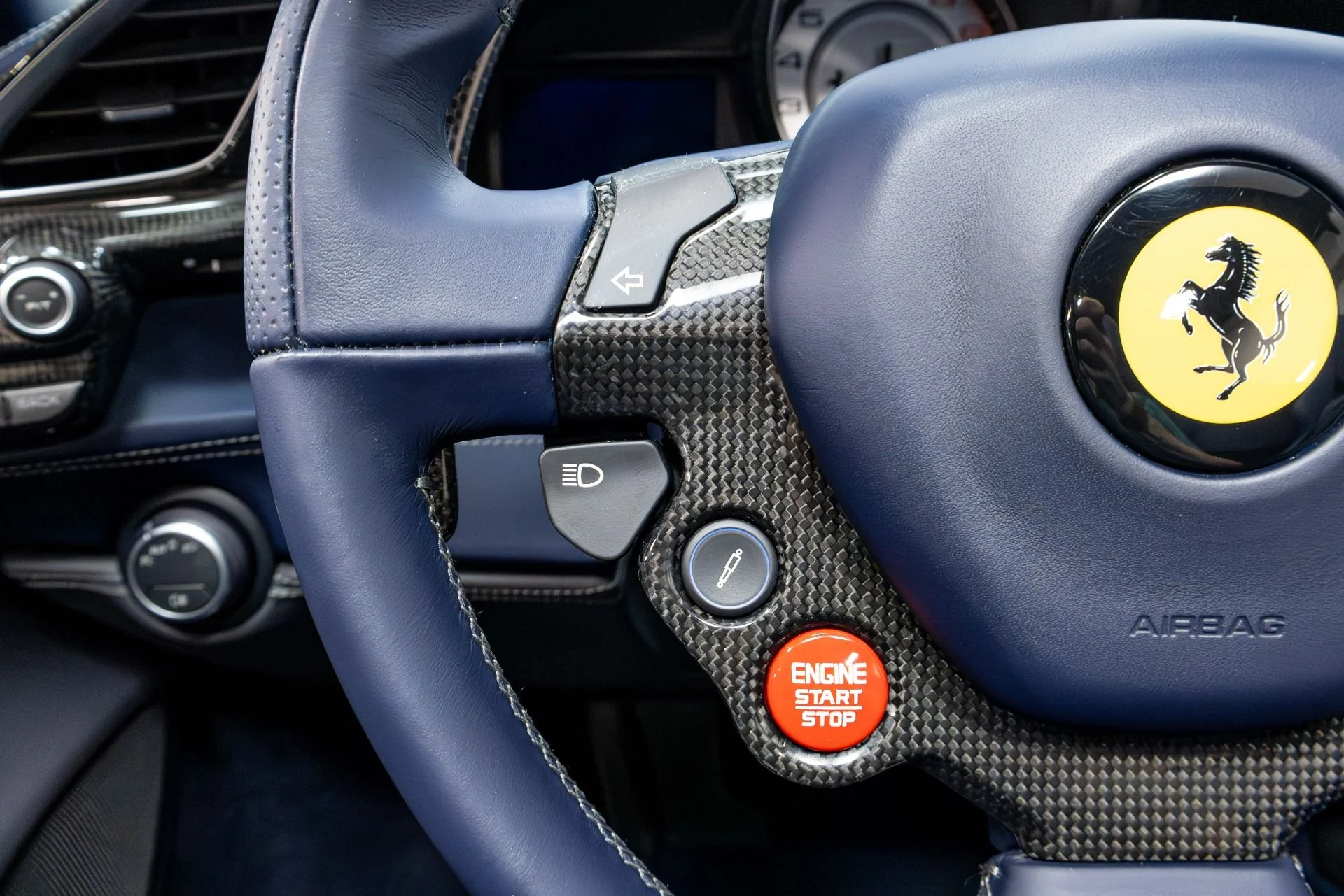 mph066_2638202911_Used_2018_Ferrari_488_Spider_1774434782_b5c5d2a81a