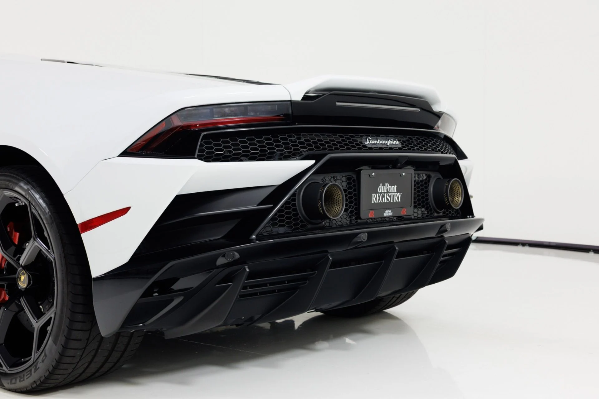 mph066_2642498363_Used_2020_Lamborghini_Huracan_LP_640_4_EVO_1779139566_2057ffd538