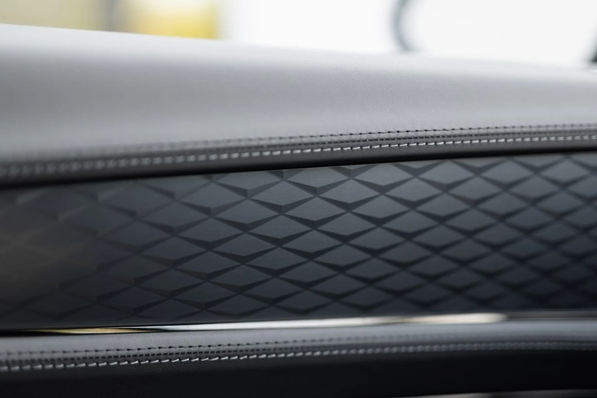 mph066_2644581050_8f3ff04be405802942e2a67d3701abc1x_12393ec58e