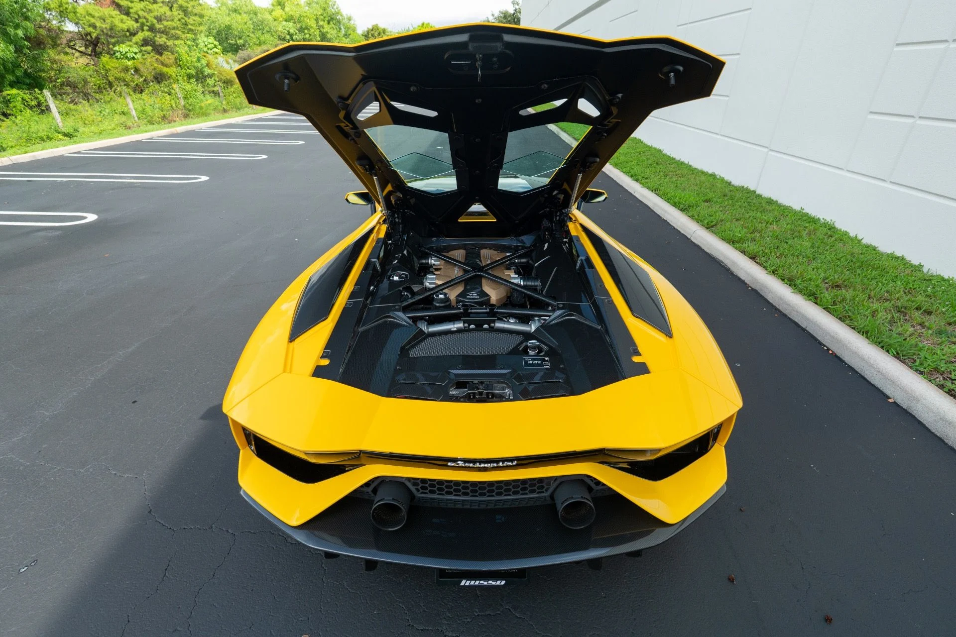 mph066_2691184514_Used_2022_Lamborghini_Aventador_LP_780_4_Ultimae_1757714109_3ddb3a9950