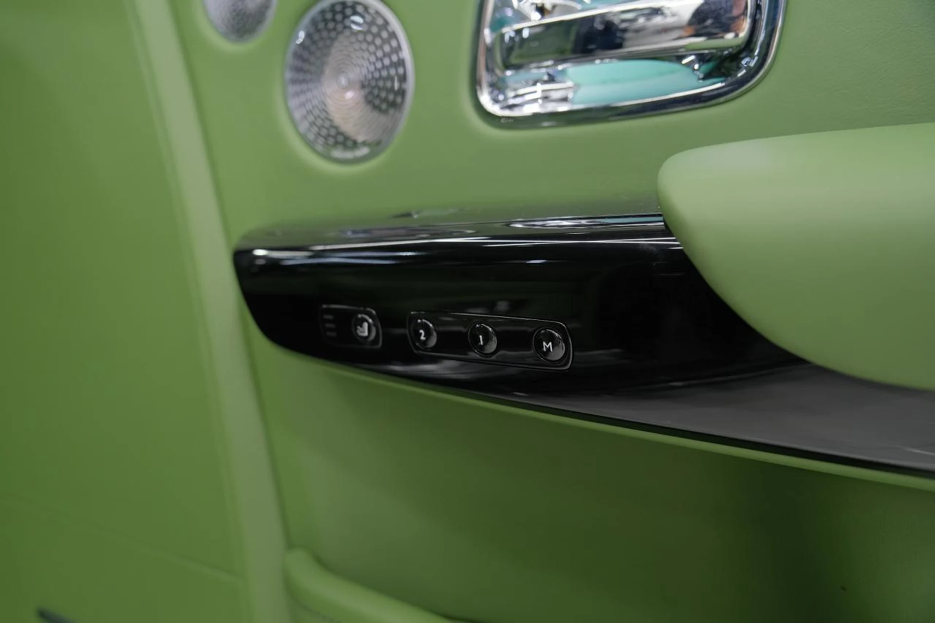 mph066_2843071284_3033bdc004ba28a1518cf0dd2f387c6b_118447271b