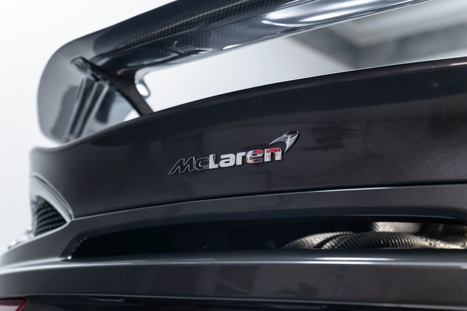 mph066_2845195155_Used_2019_Mc_Laren_570_S_1783628285_16200473c6