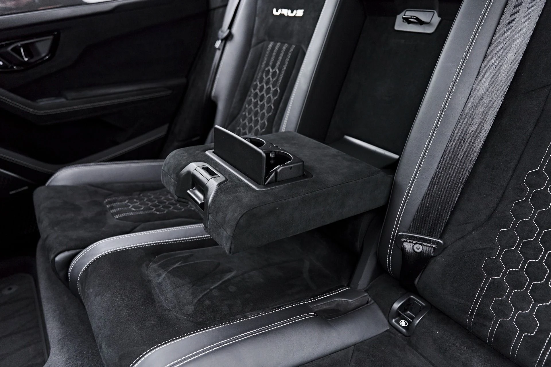 mph066_2852373191_Used_2023_Lamborghini_Urus_Performante_1788571229_1e6320104e