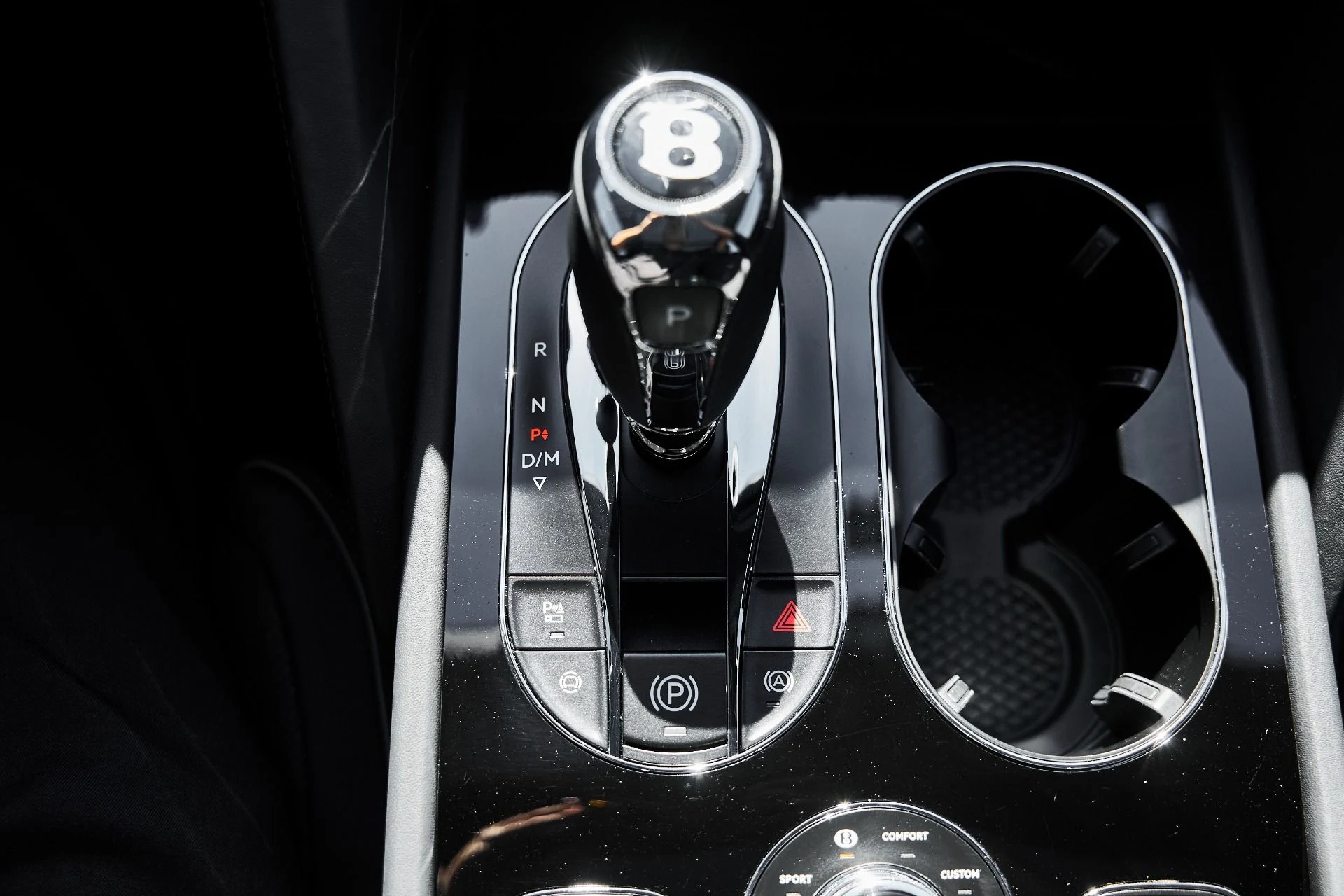 mph066_289747973_Used_2025_Bentley_Bentayga_S_1782153069_80d81c8de7