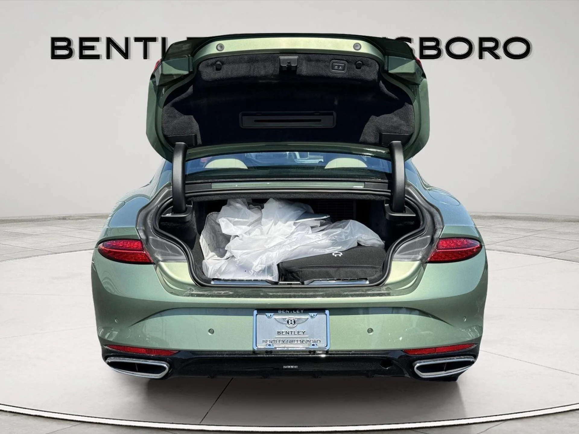 mph066_2904329363_f70cdacf59874d9b8d65abae4eddc0db_545e387eff