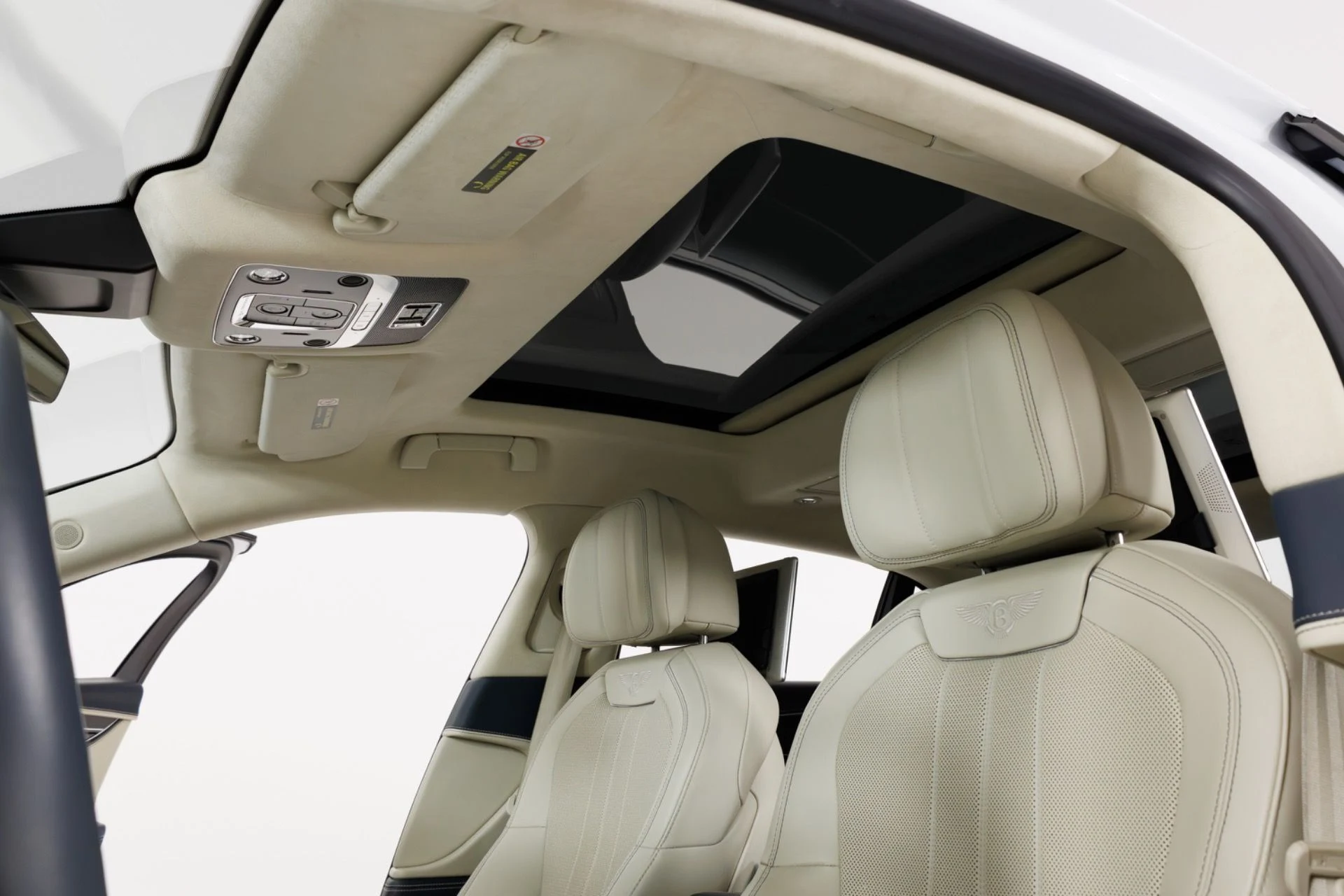 mph066_2938090832_Used_2020_Bentley_Flying_Spur_W12_1776899567_54a9921ae3