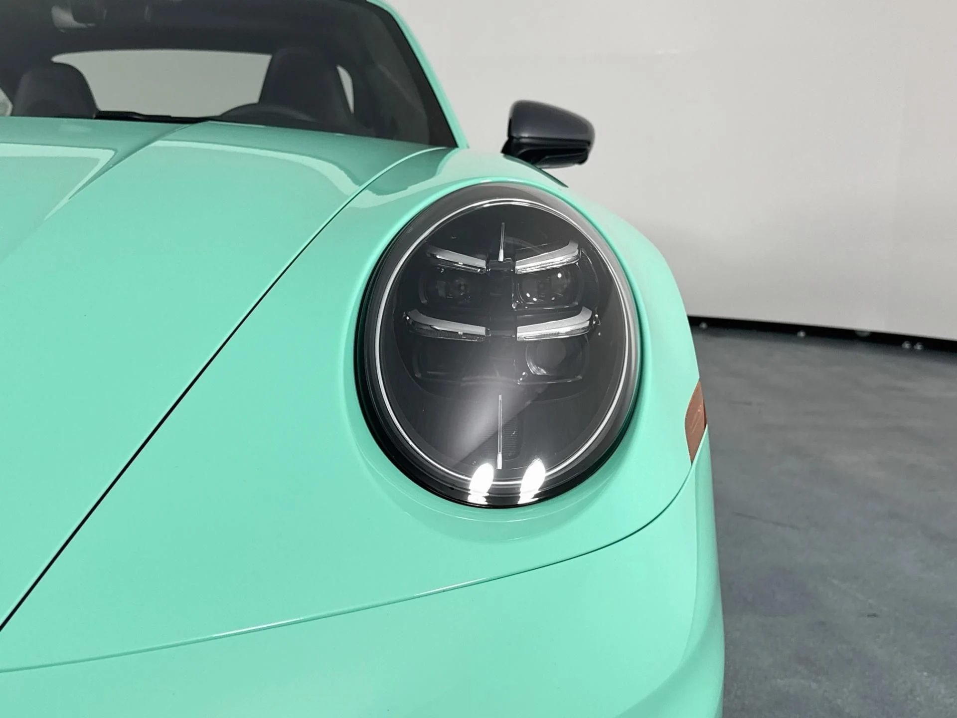 mph066_3074734789_Used_2026_Porsche_911_Carrera_T_1787948854_aef3bcfafa