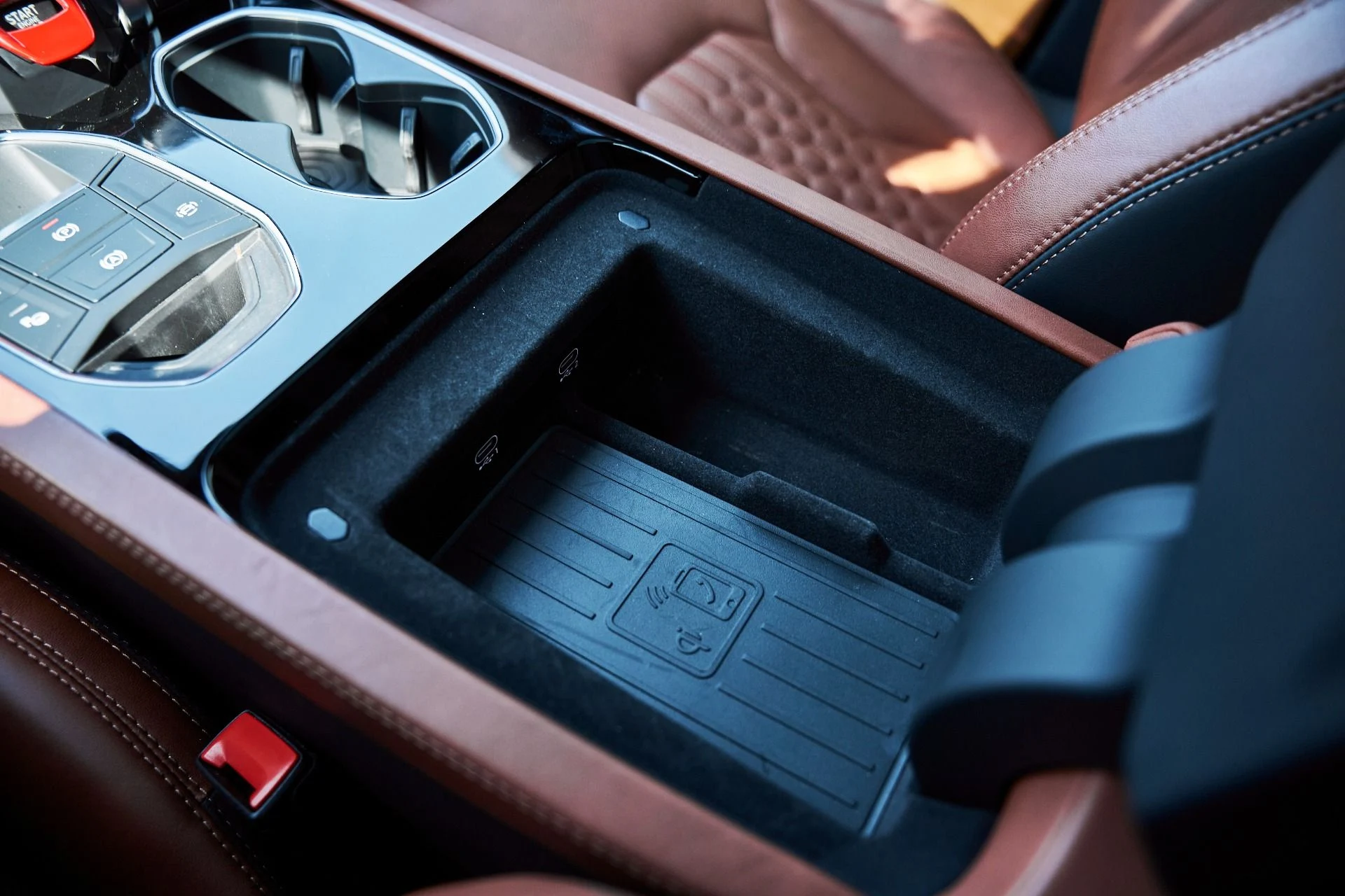 mph066_3078679494_Used_2023_Lamborghini_Urus_S_1771891330_0f343ef13d