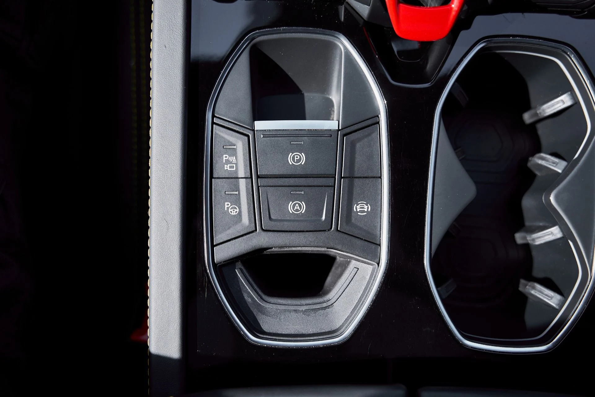 mph066_3140157729_Used_2024_Lamborghini_Urus_S_1770085941_26018b4104