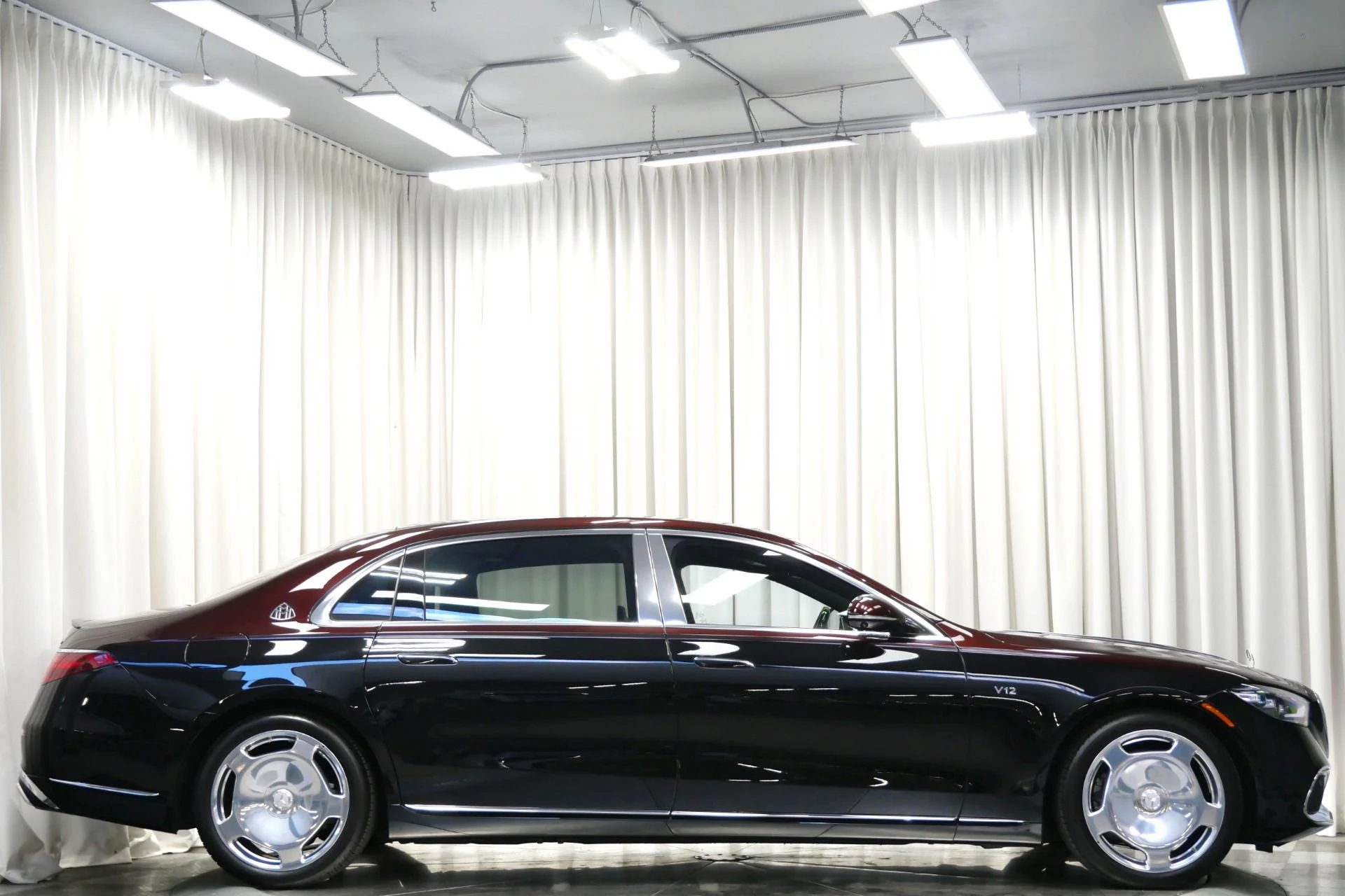 mph066_3246482091_Used_2023_Mercedes_Benz_Mercedes_Maybach_S_680_1758656012_48bc0c975b