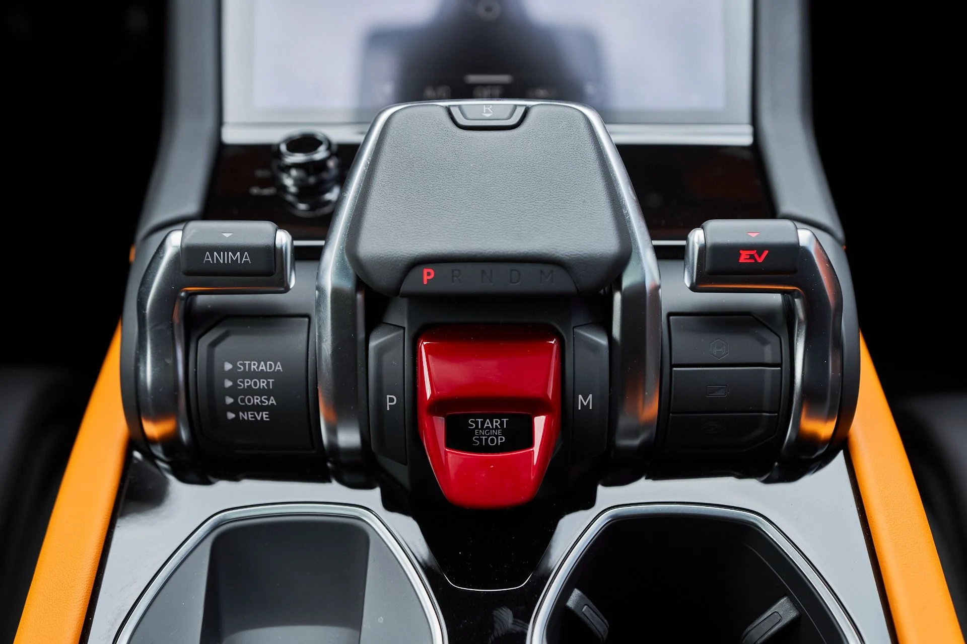 mph066_3251329519_Used_2025_Lamborghini_Urus_SE_1763677093_92849f8df3