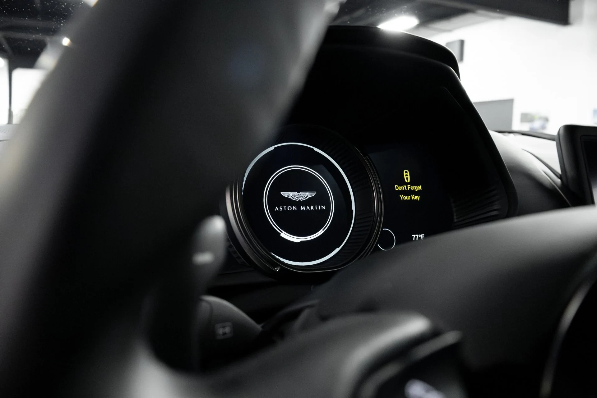 mph066_3287961061_Used_2018_Aston_Martin_DB_11_1761056819_0e9f9ec6f5