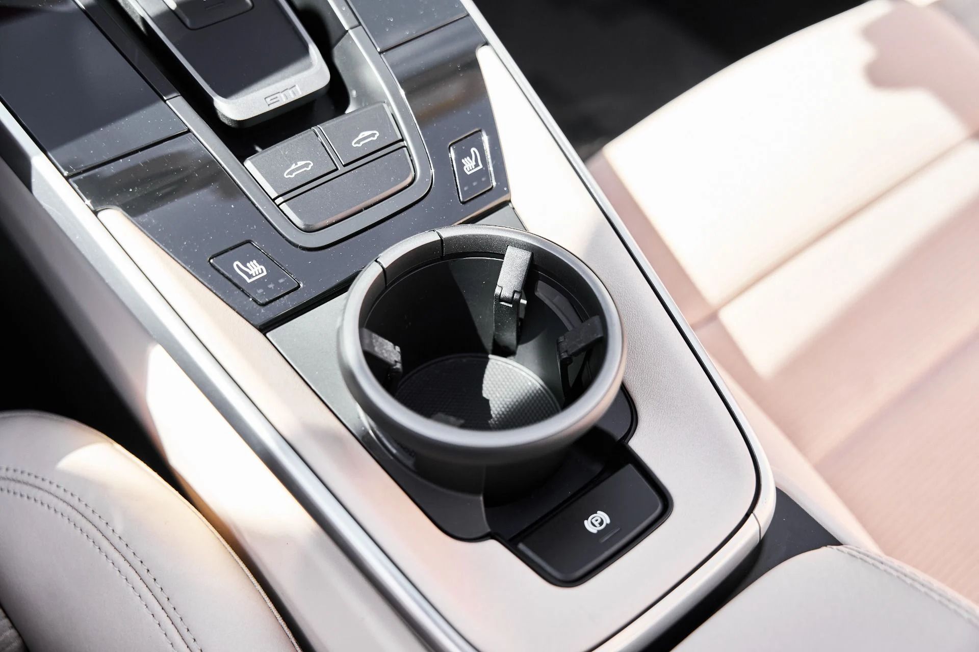 mph066_3348985899_Used_2021_Porsche_911_Targa_4_S_1774544125_820b8aa49a